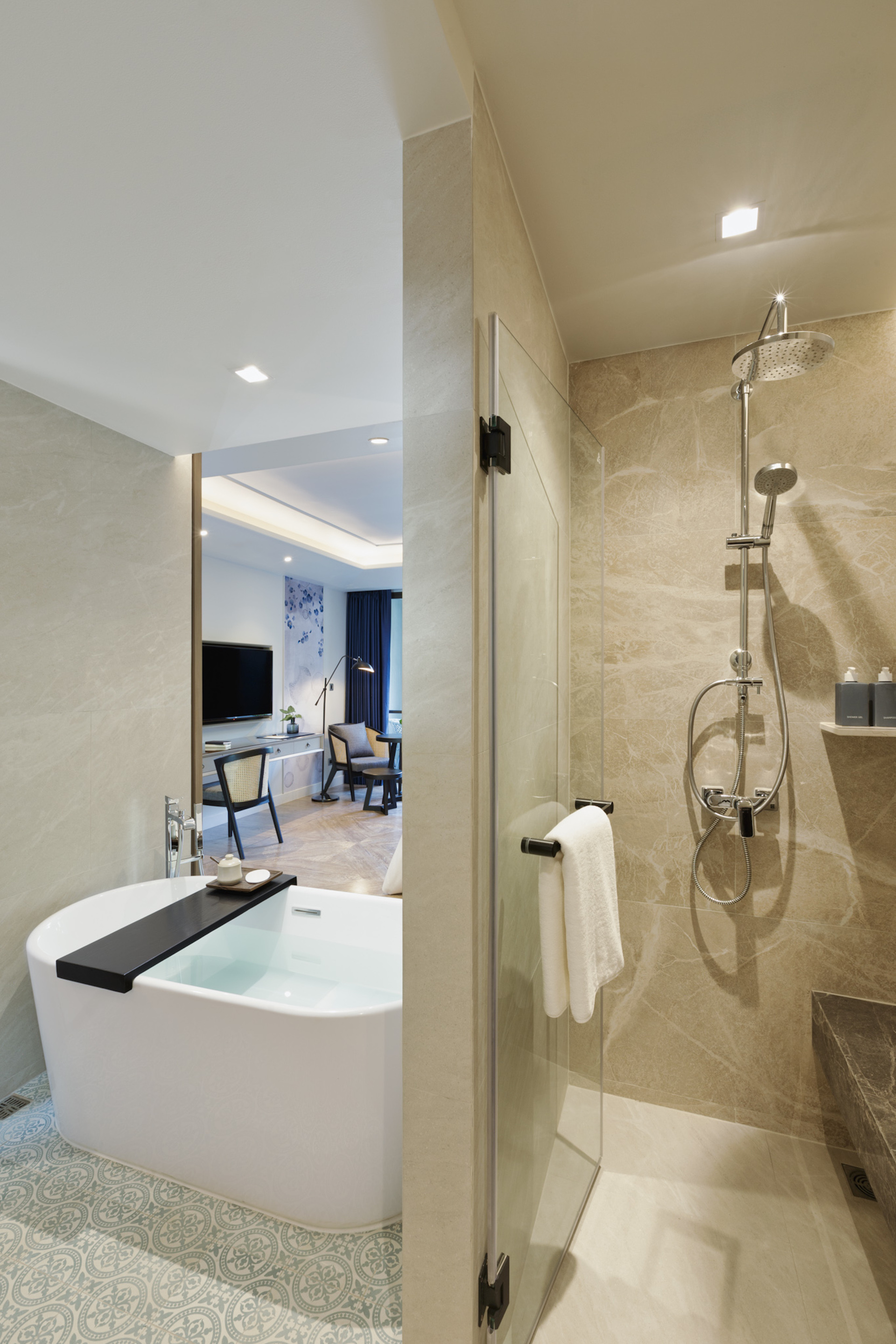 Double or Twin Standard