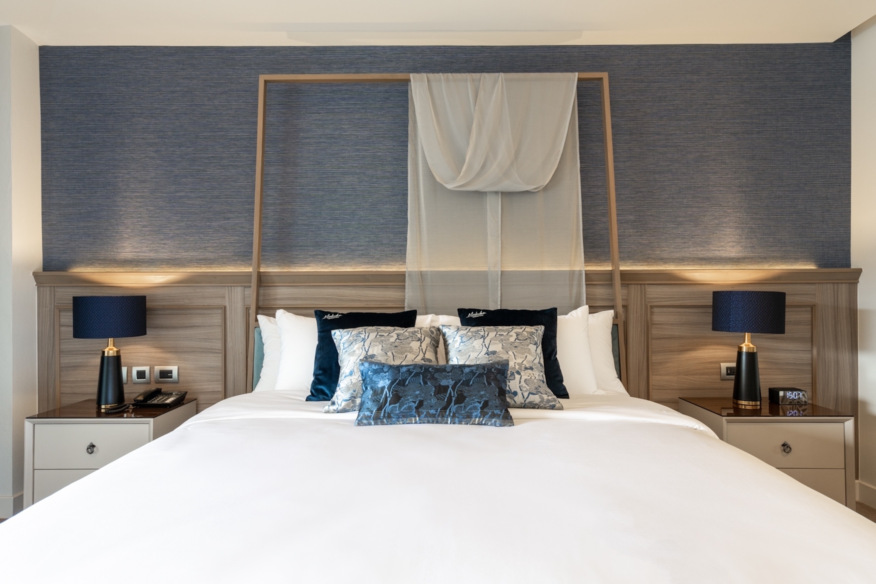 Double or Twin Standard