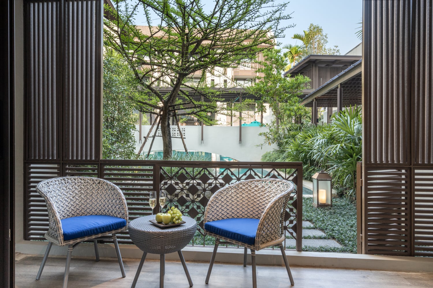 Double Deluxe Pool View