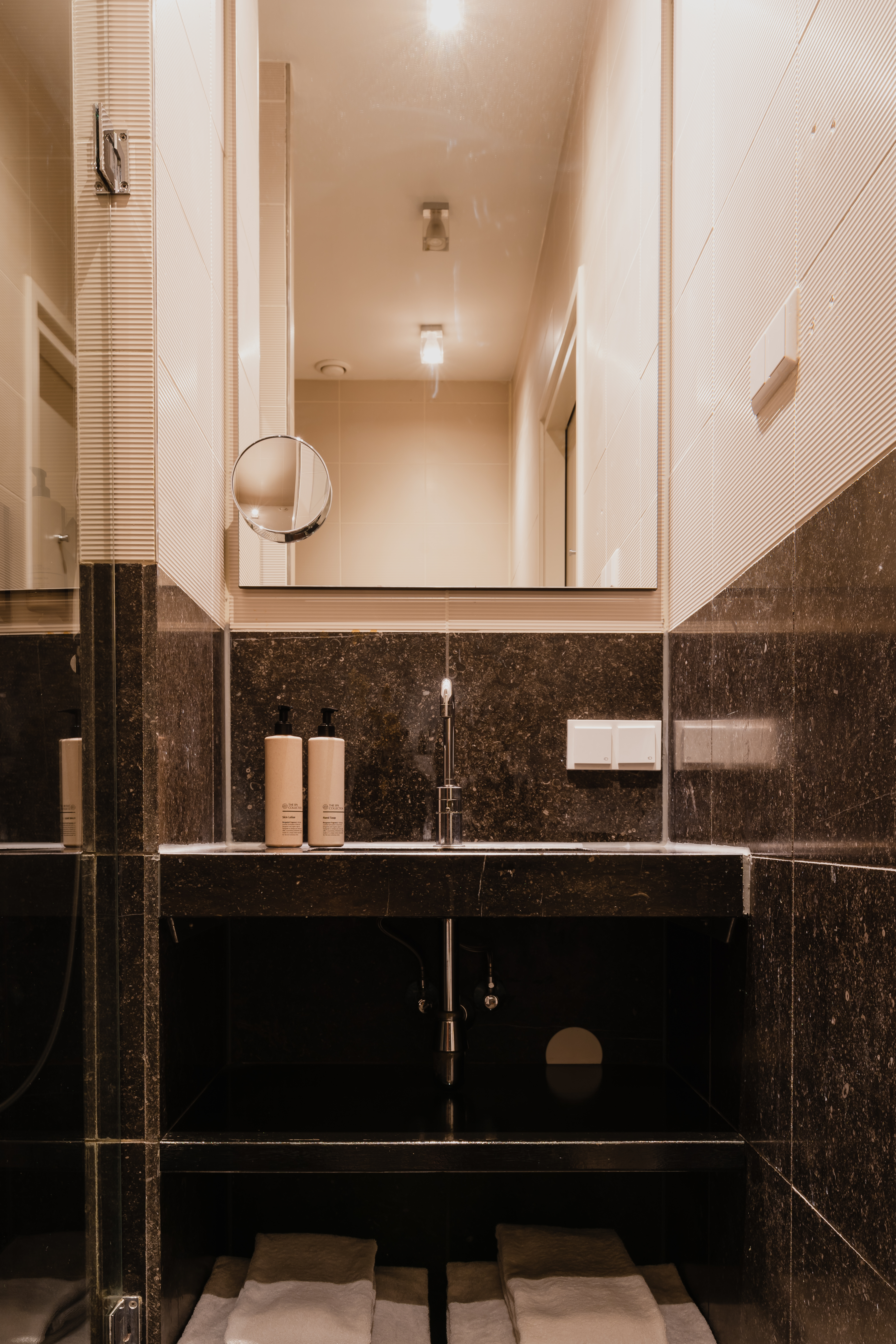 Double or Twin Executive