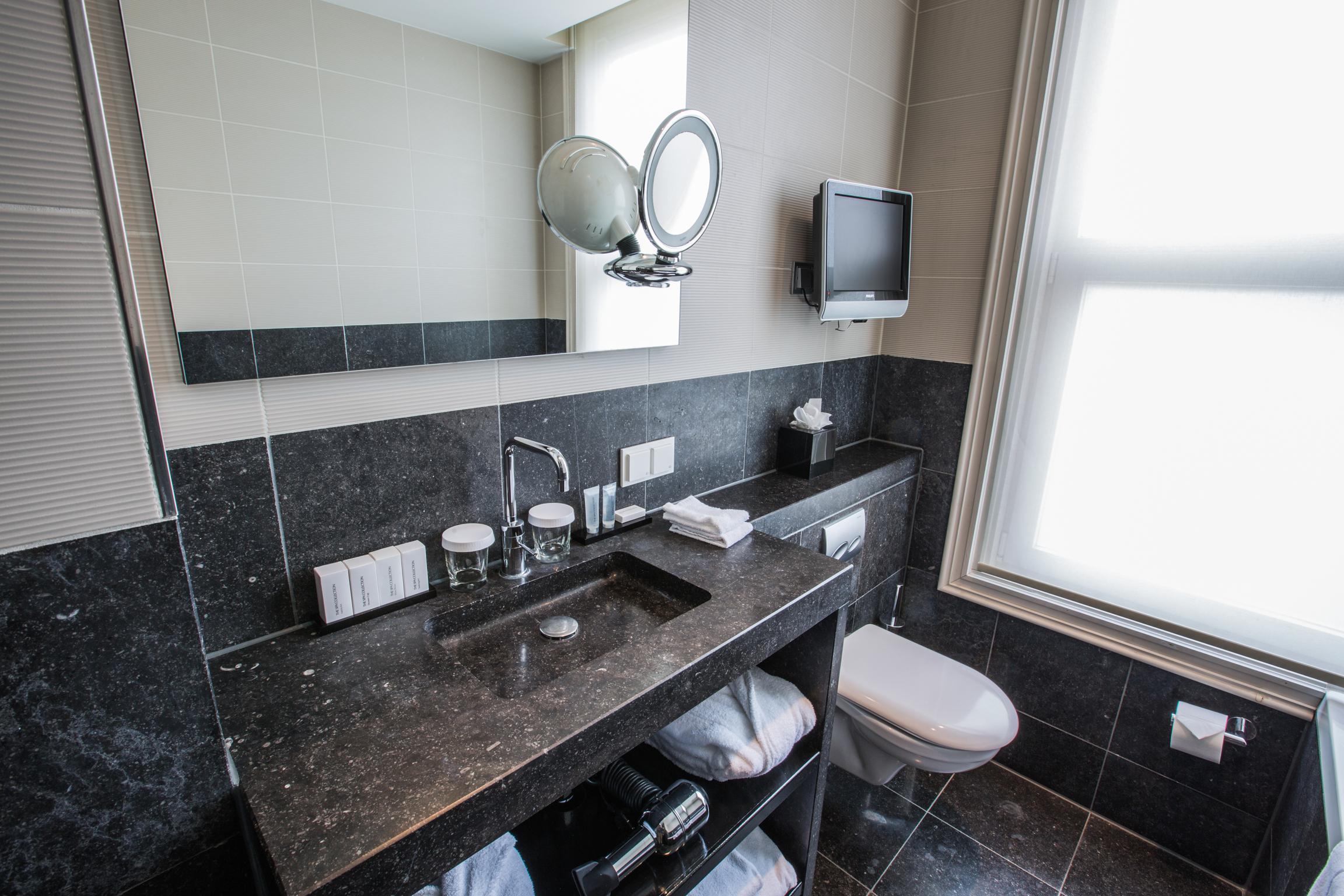 Double or Twin Executive