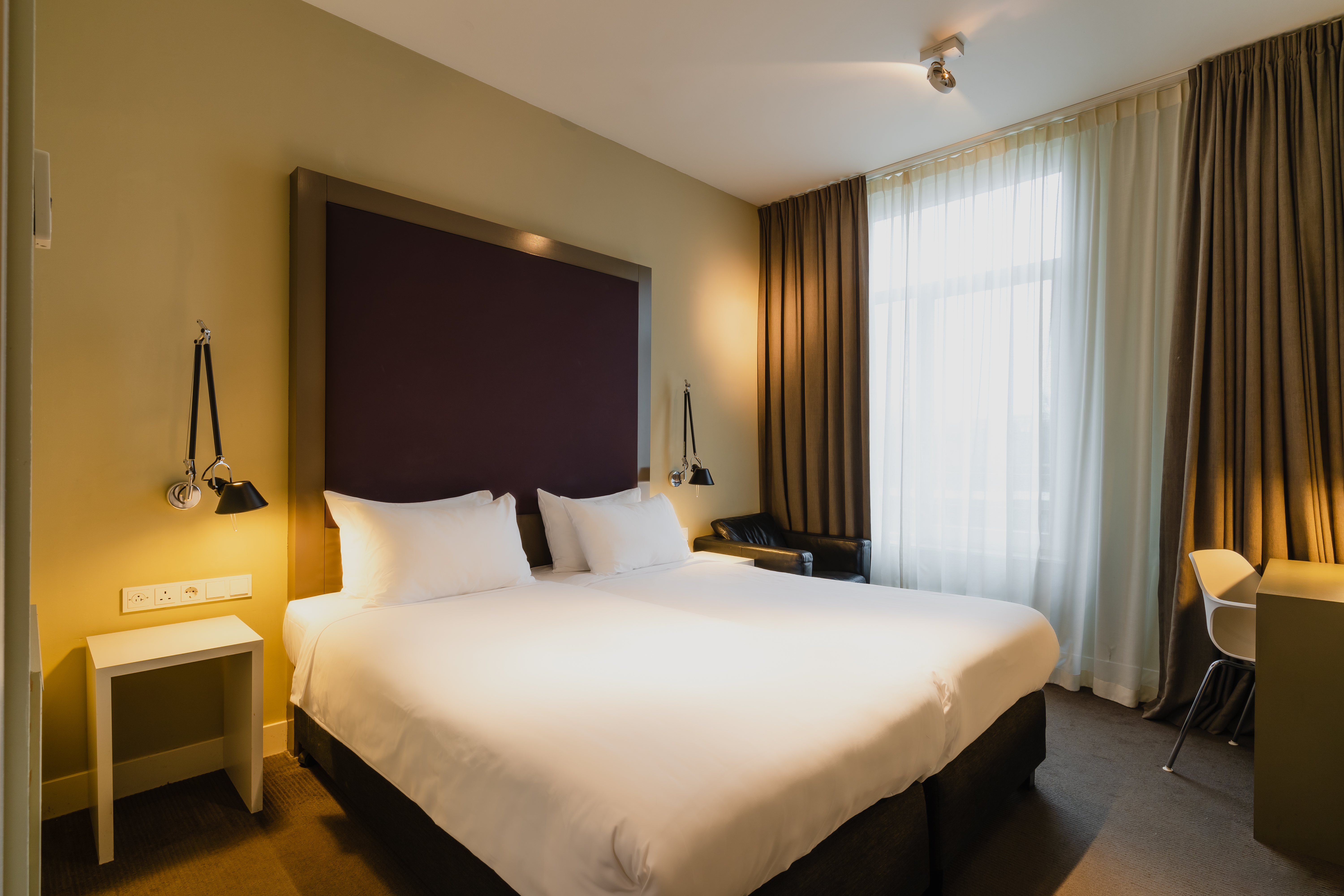 Double or Twin Deluxe