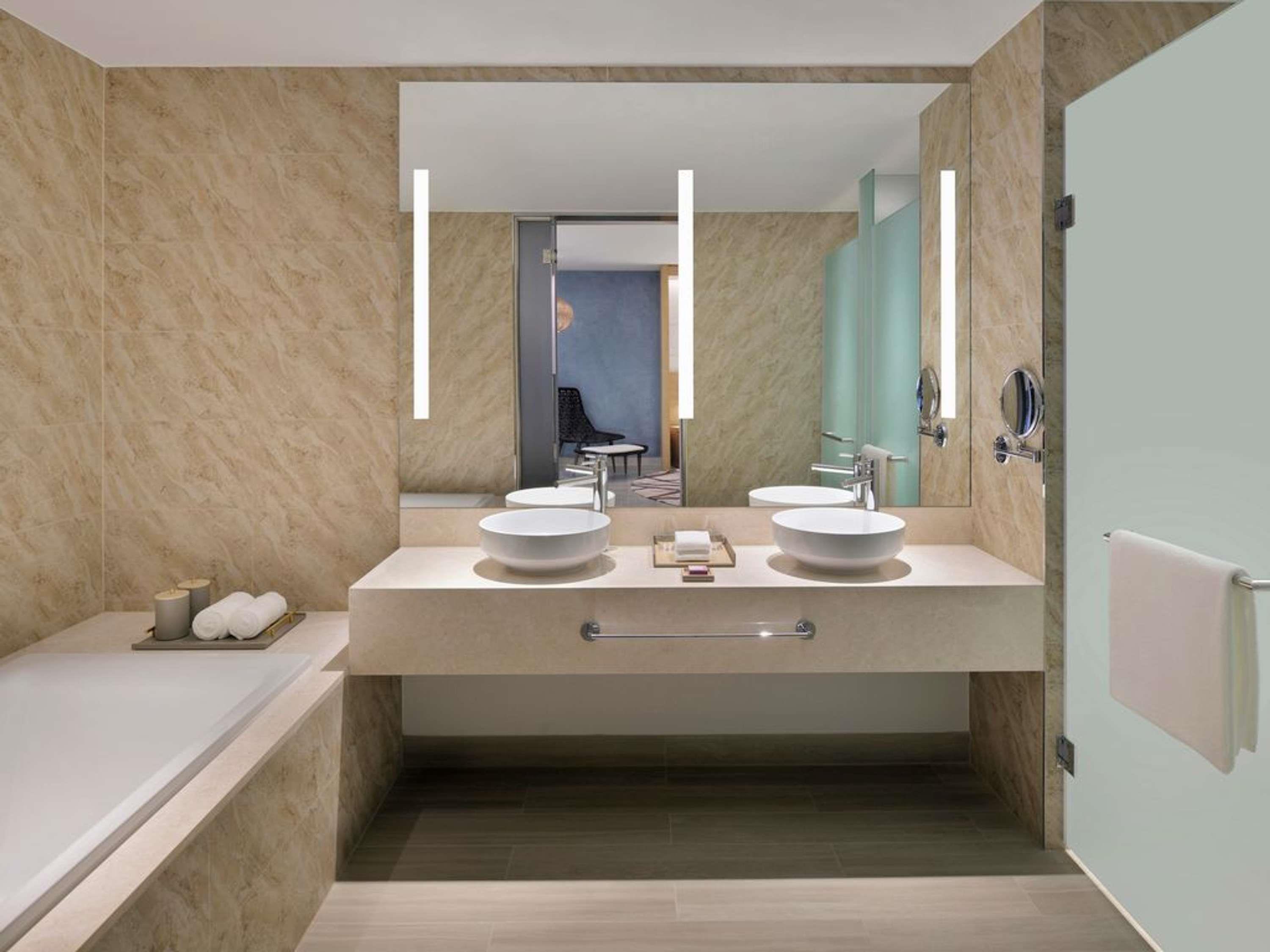 Junior Suite Executive King Bed