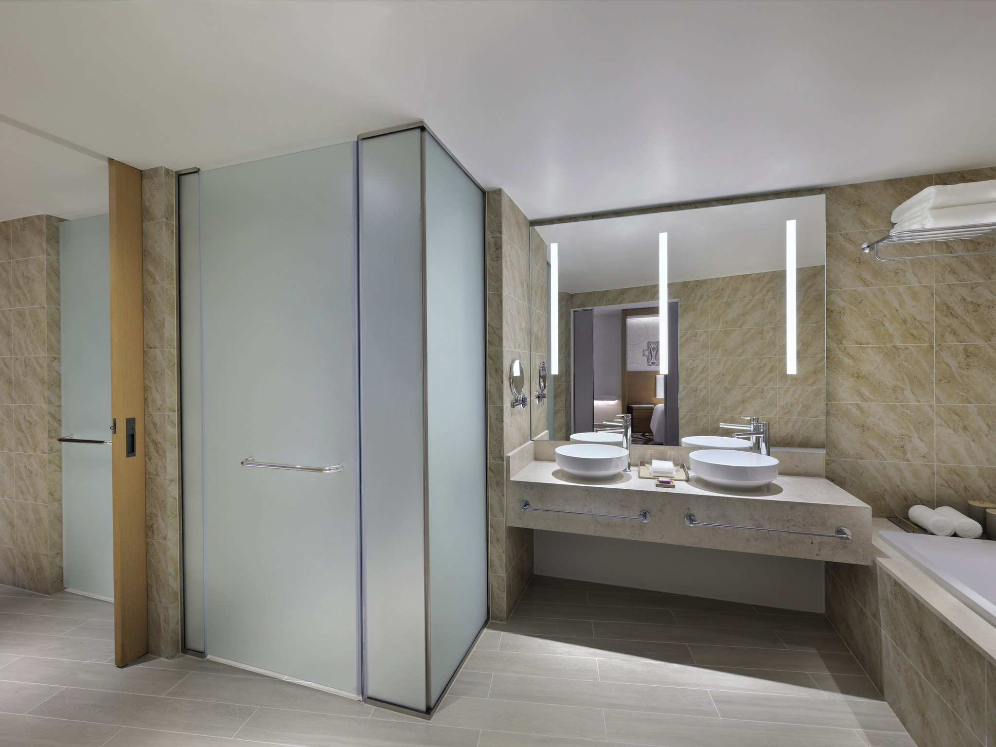 Junior Suite King Size Bed