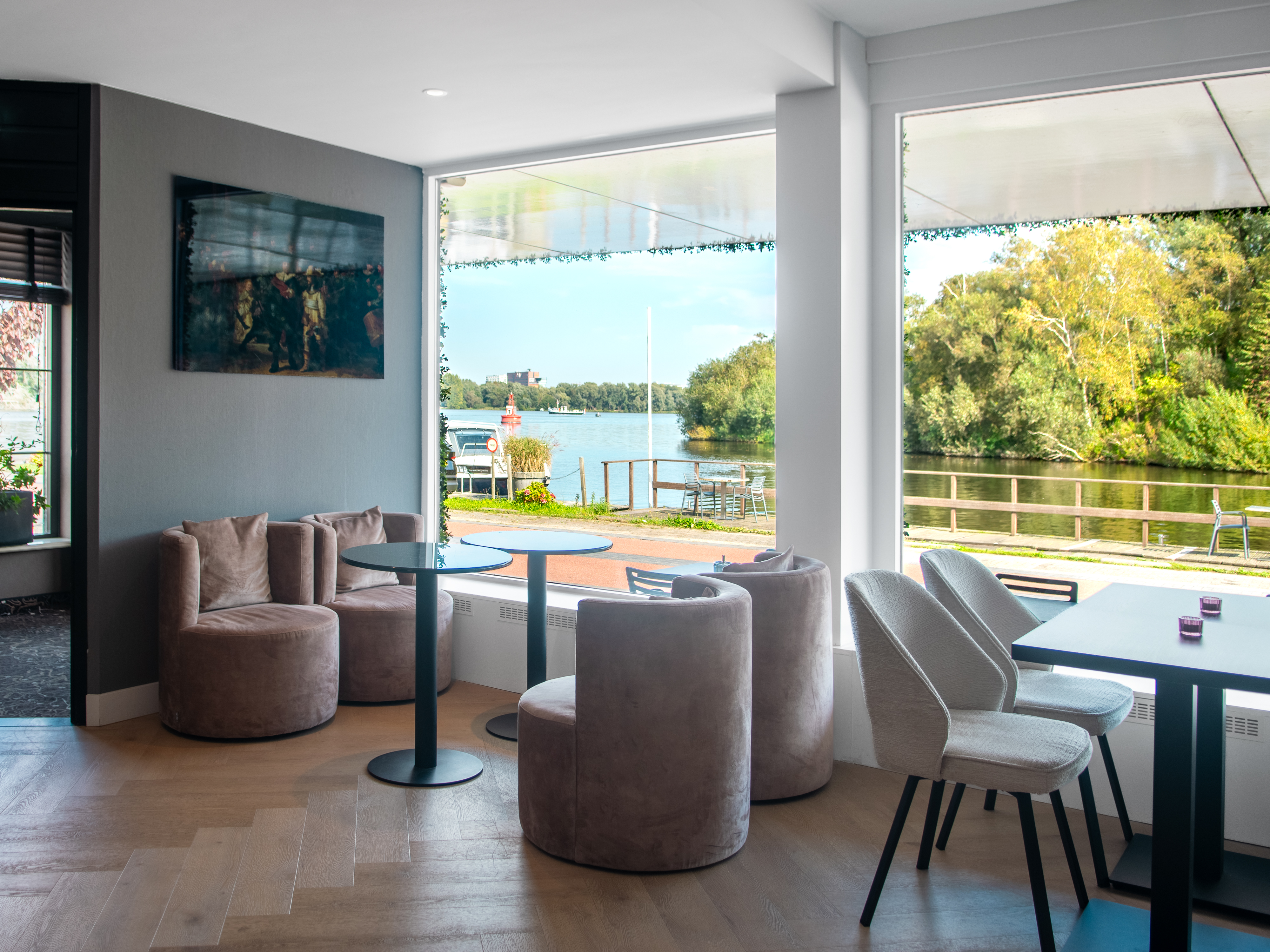 Double or Twin Economy