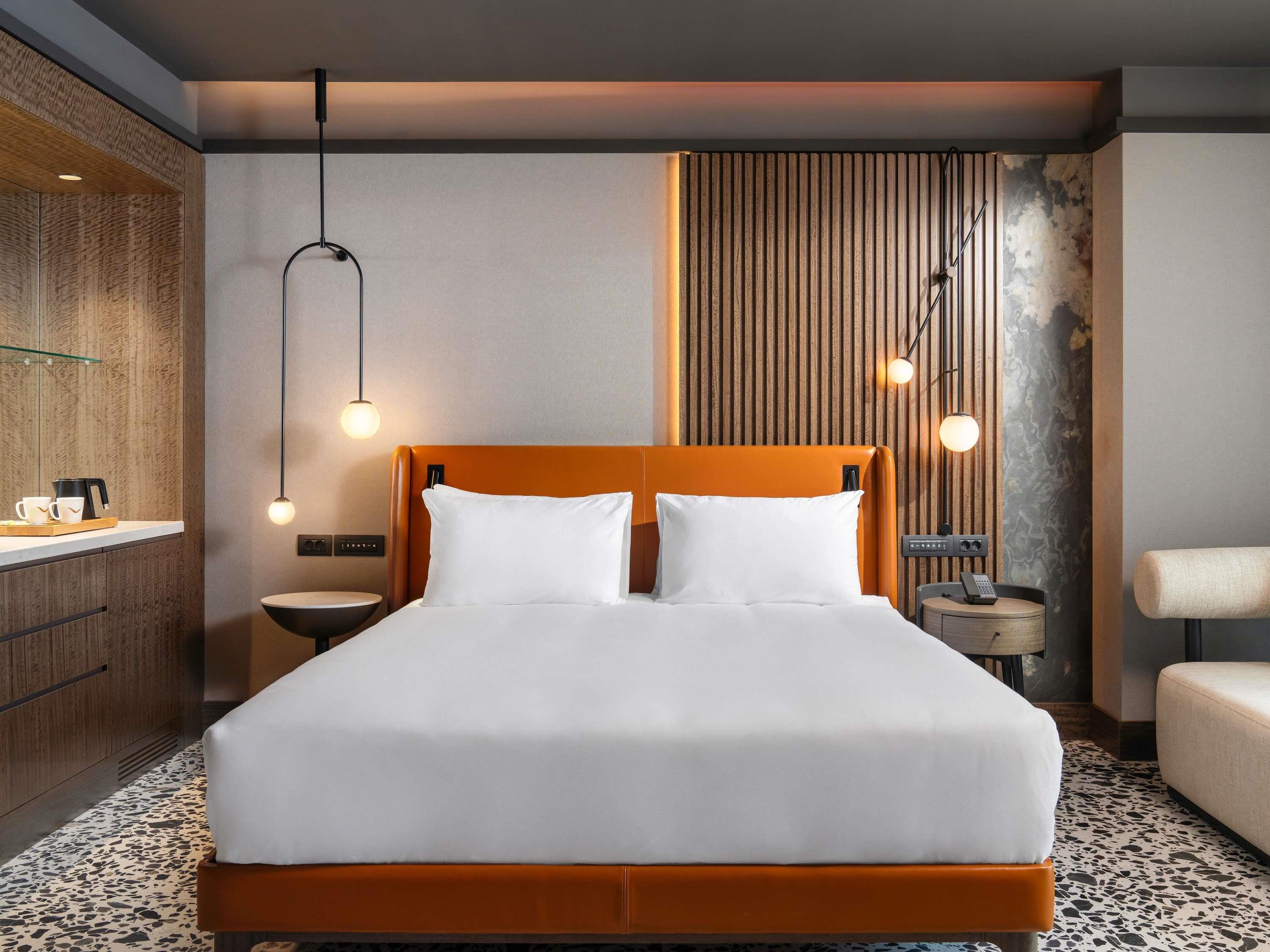 Room Deluxe Side Sea View