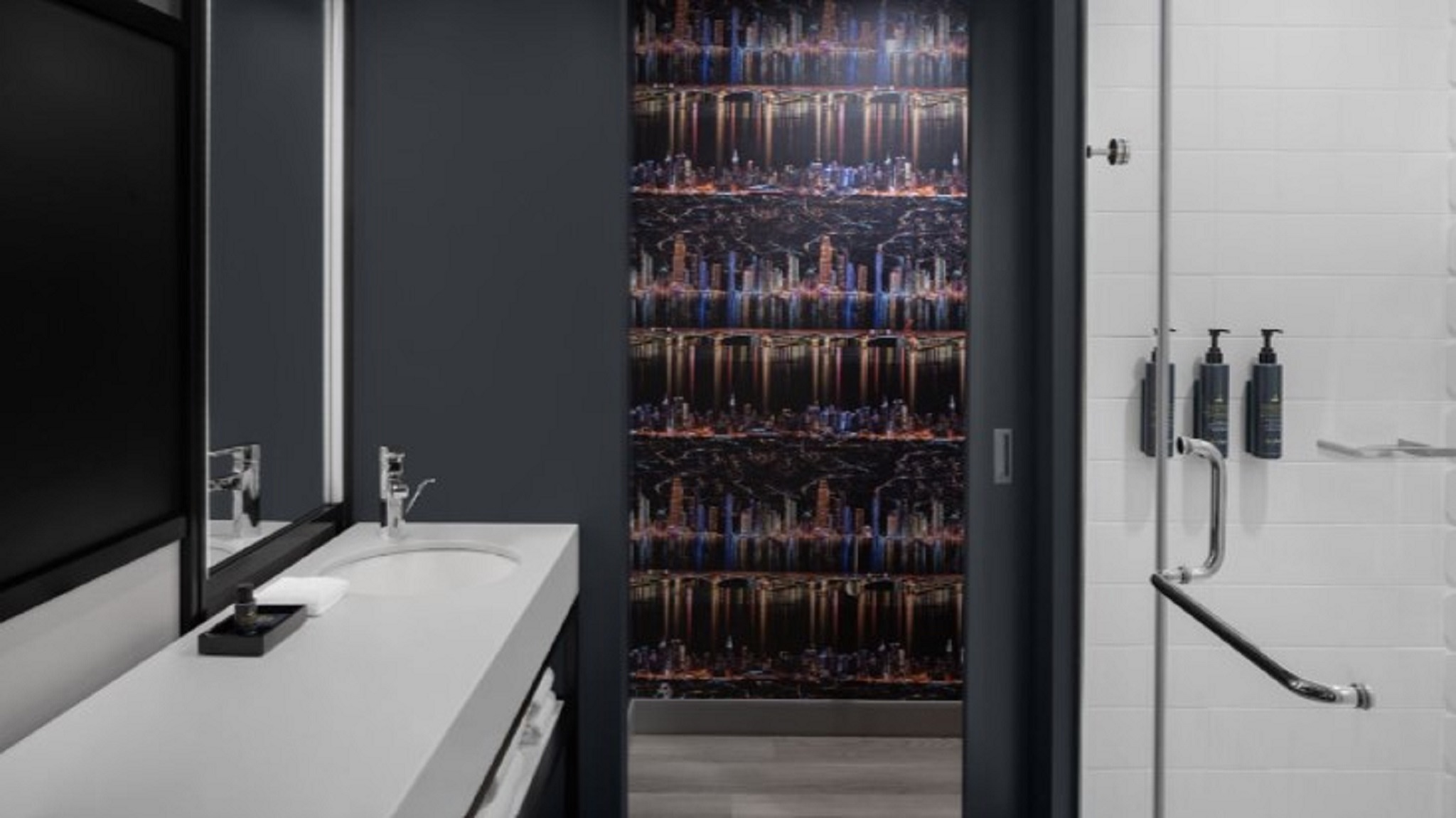 Room Classic Two Queen Beds