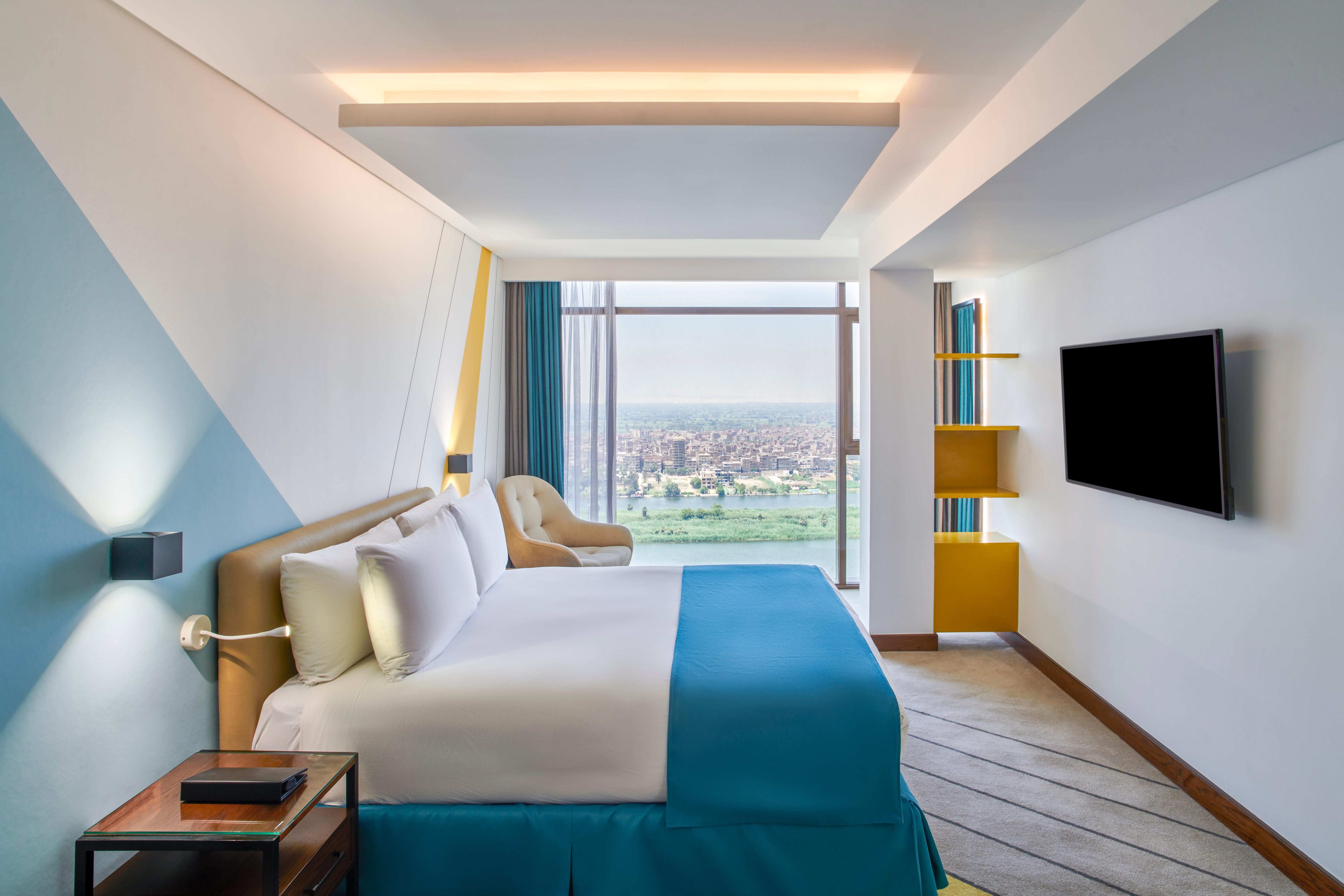 Suite Smoking with Views