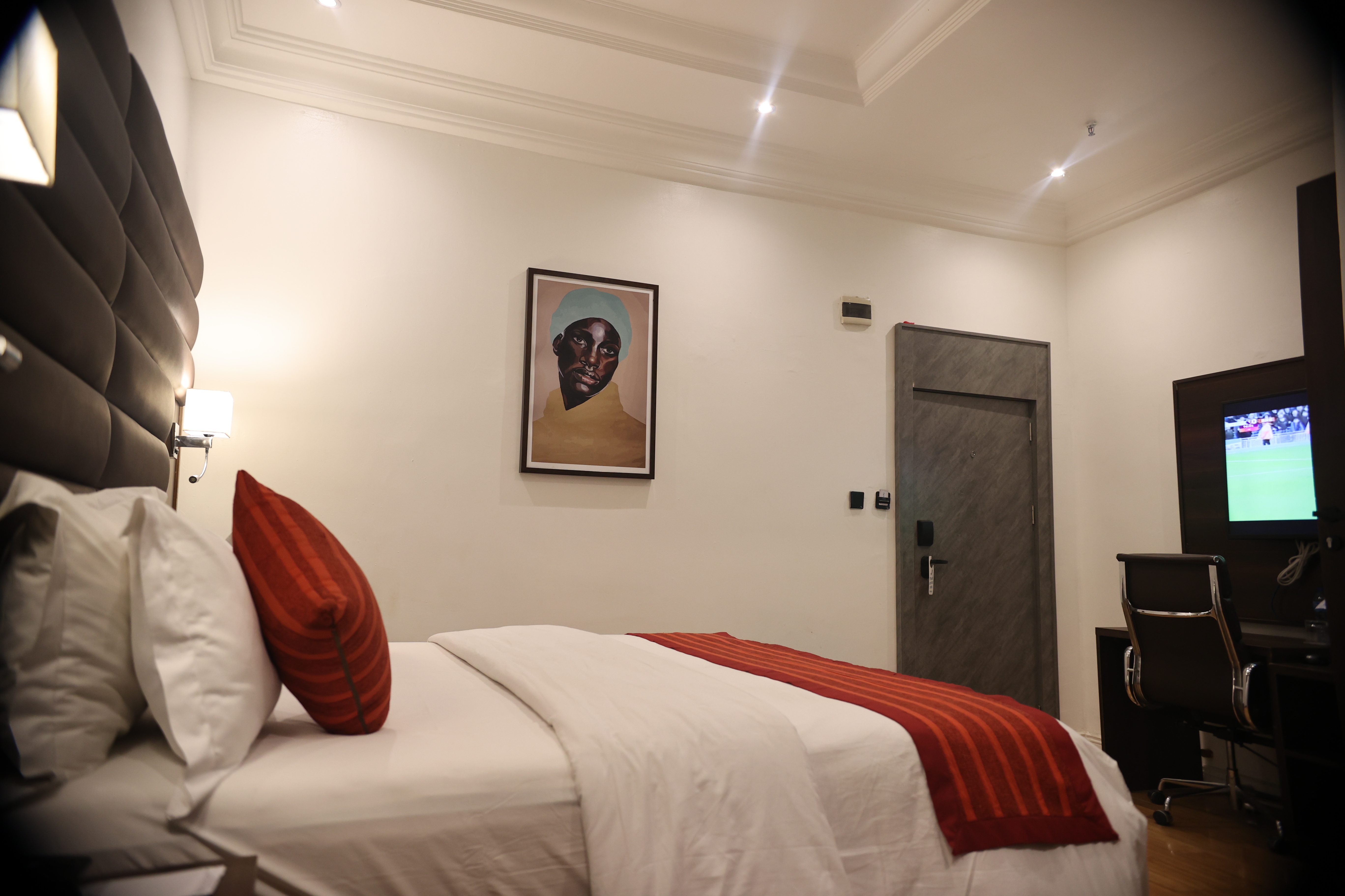 Double Superior Queen Bed