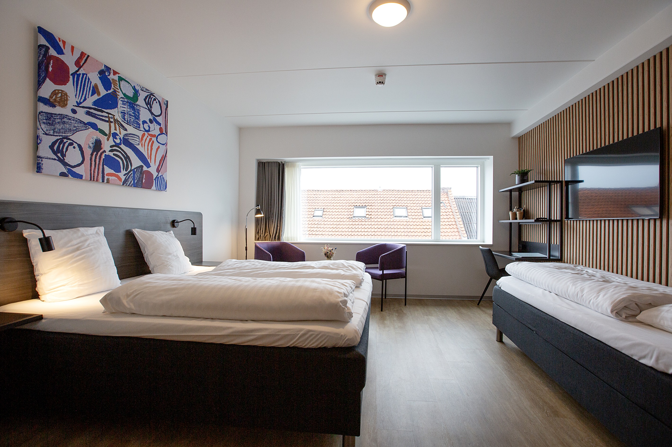 Family Room Capacity 2