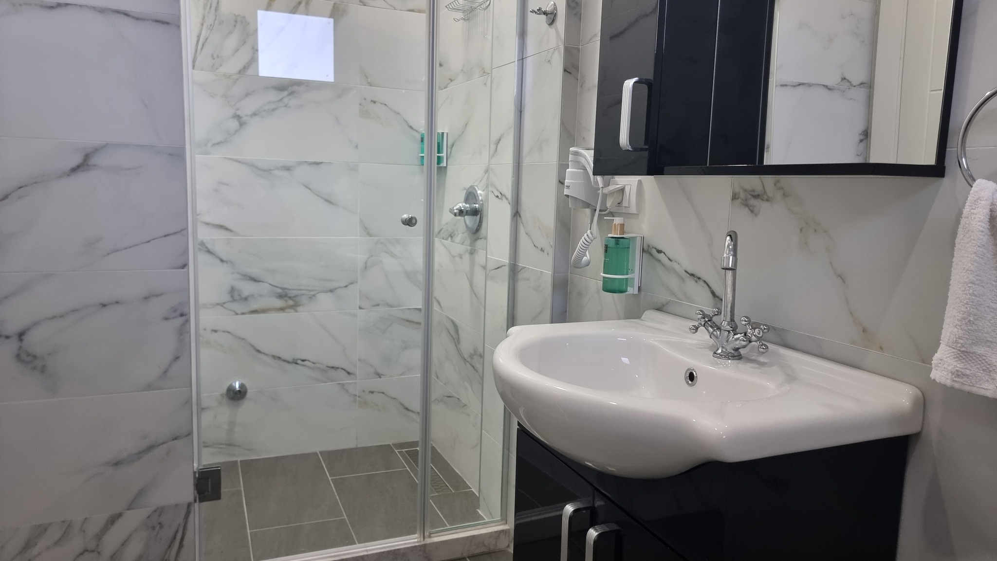 Apartment Garden View One Bedroom