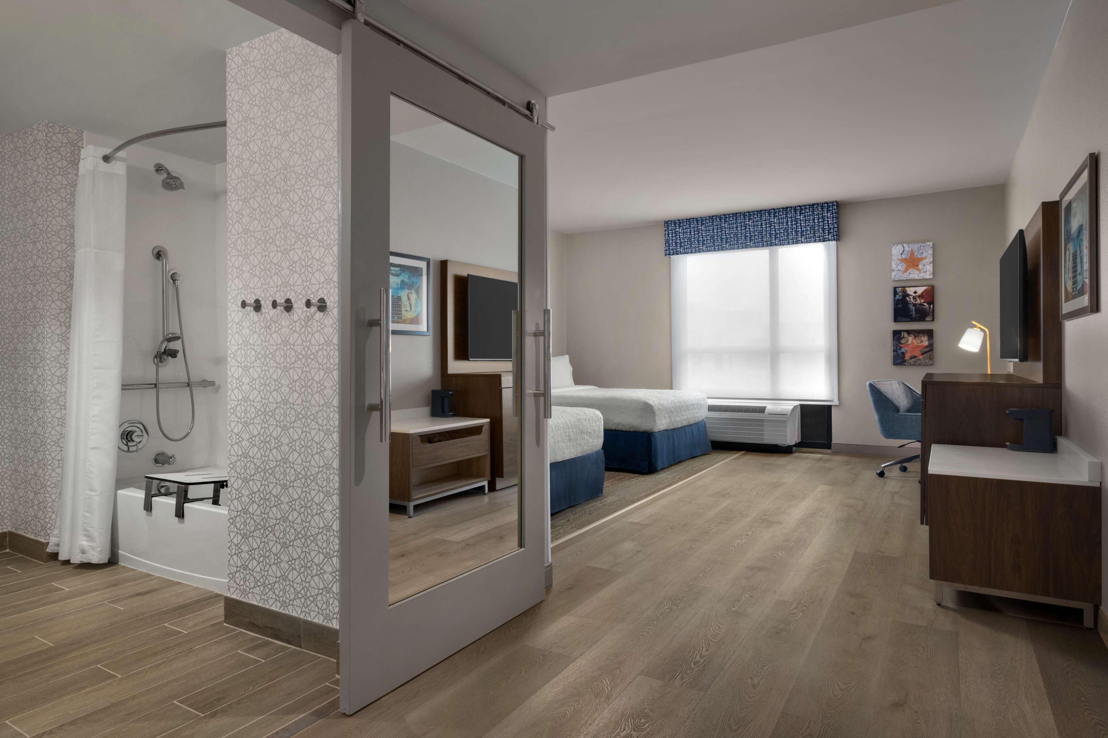 Double Accessible-two Queen Beds