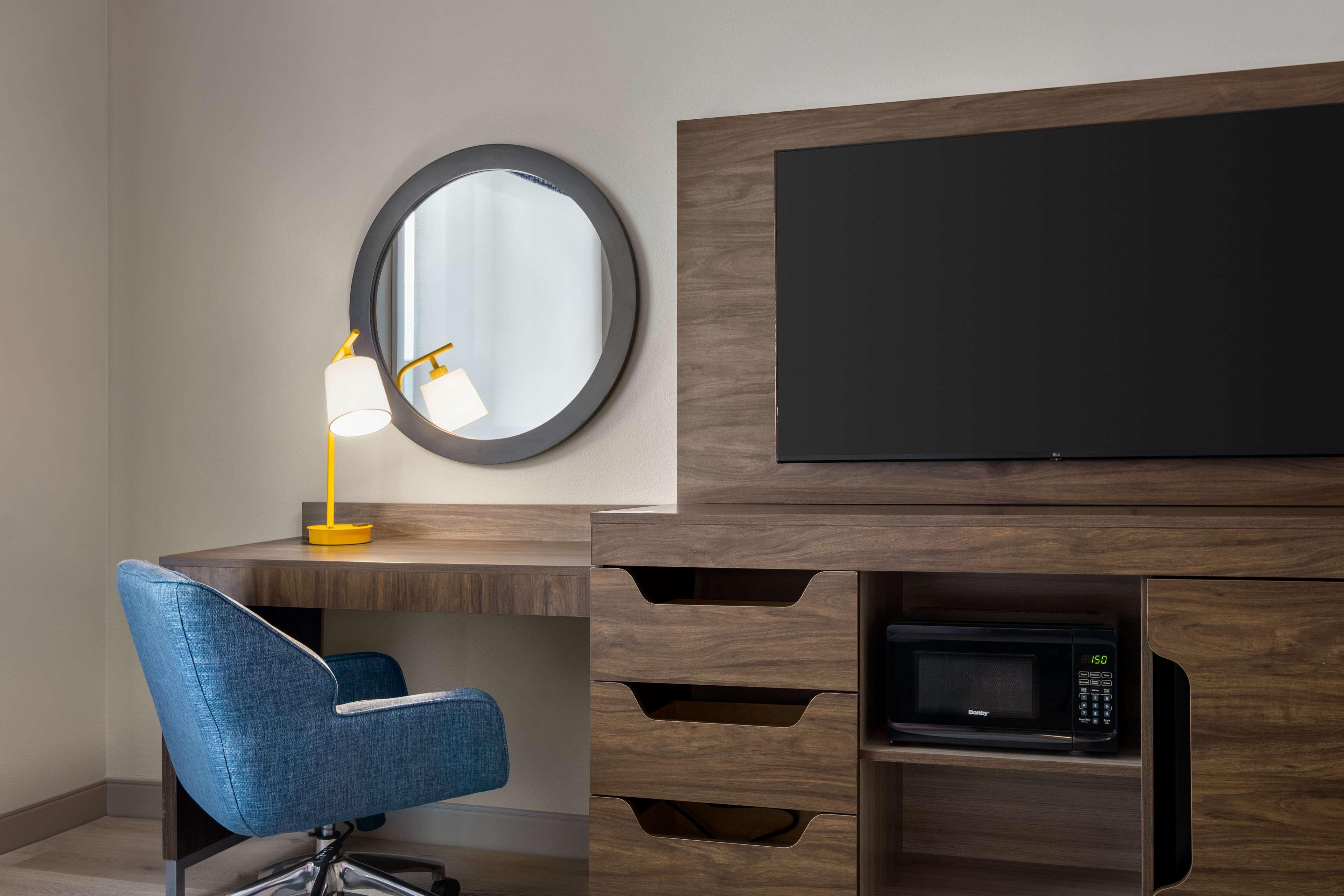 Double Accessible King Size Bed