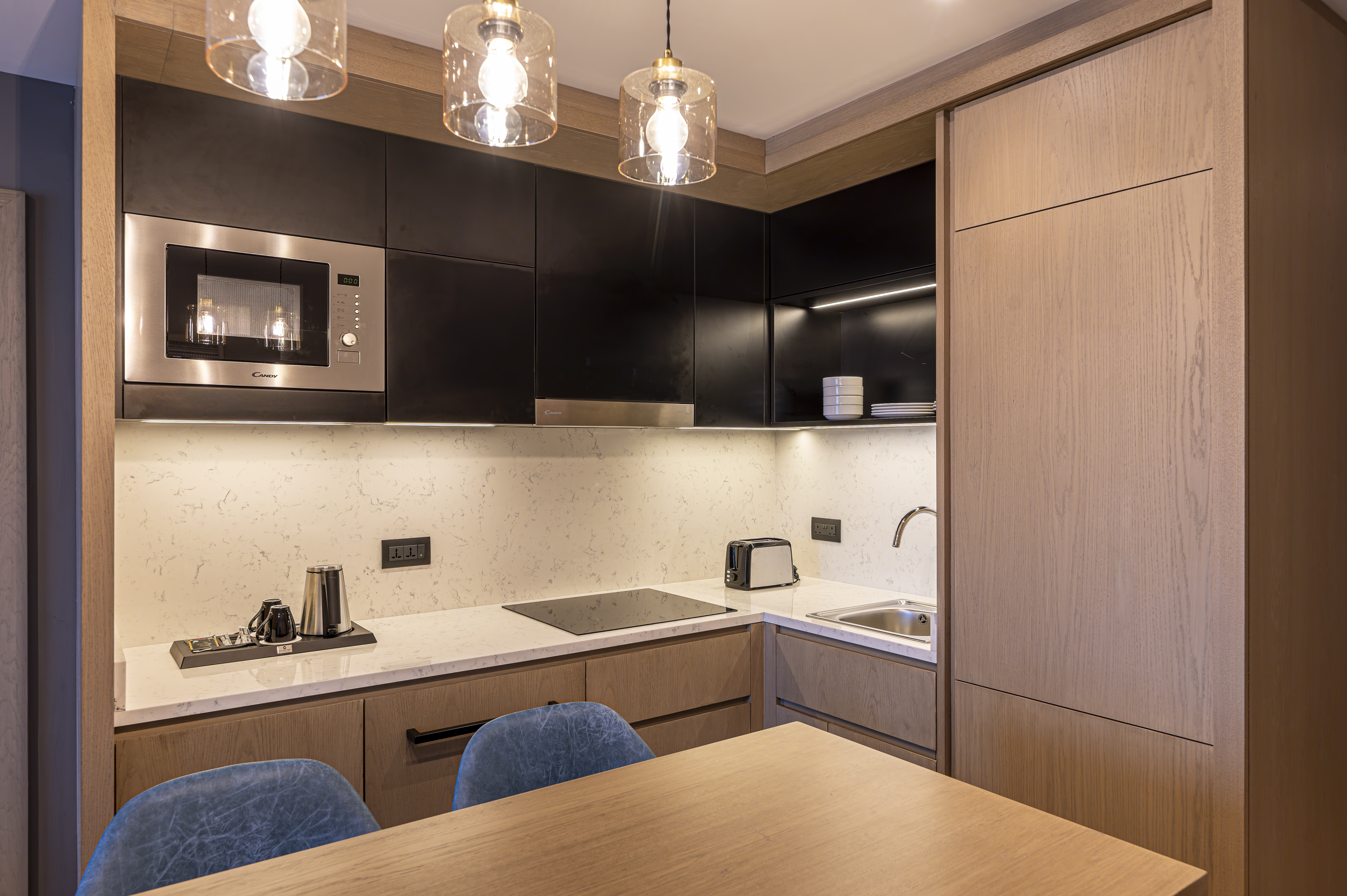 Studio with Kitchenette