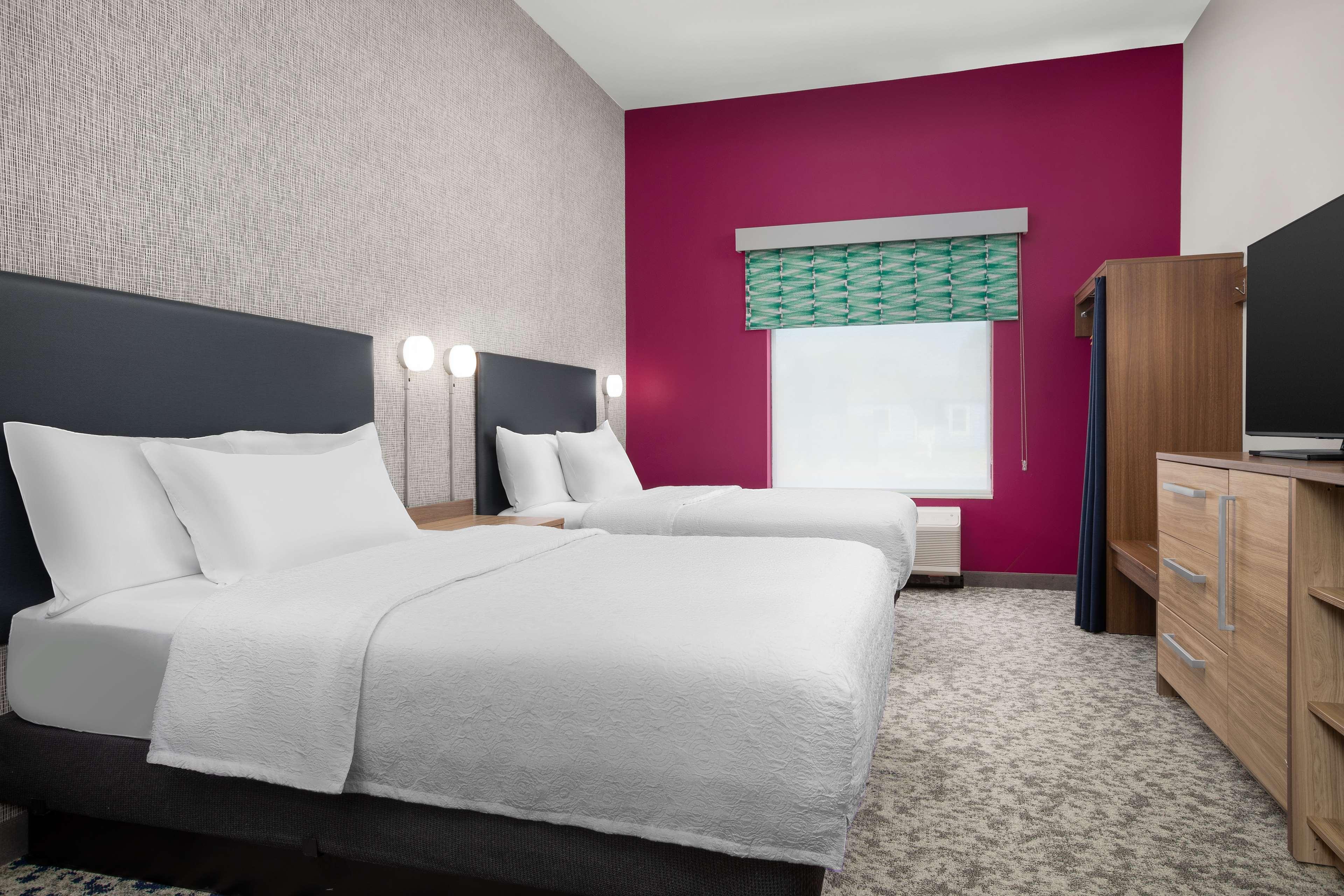 Suite Two Queen Beds