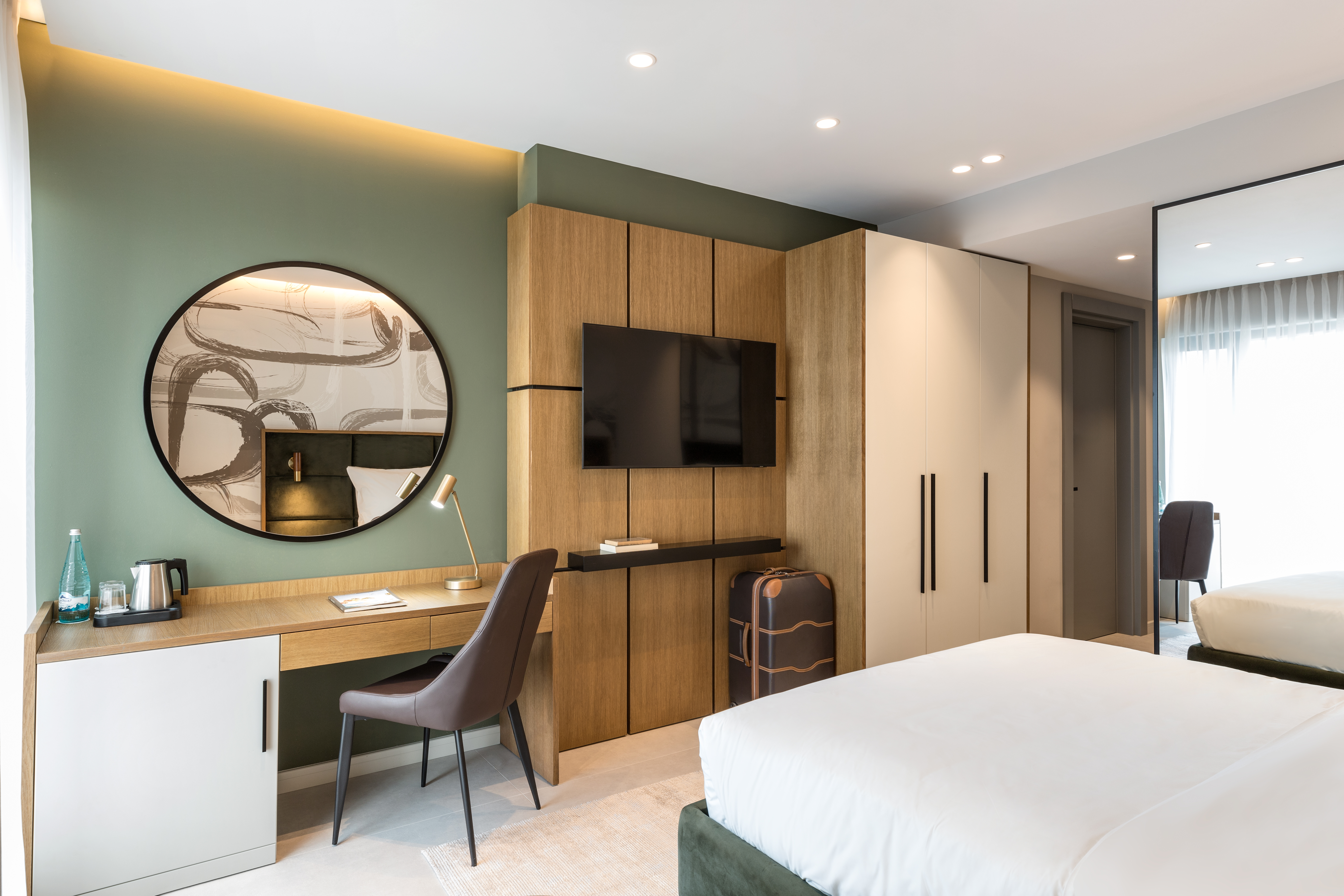 Double Classic King Bed