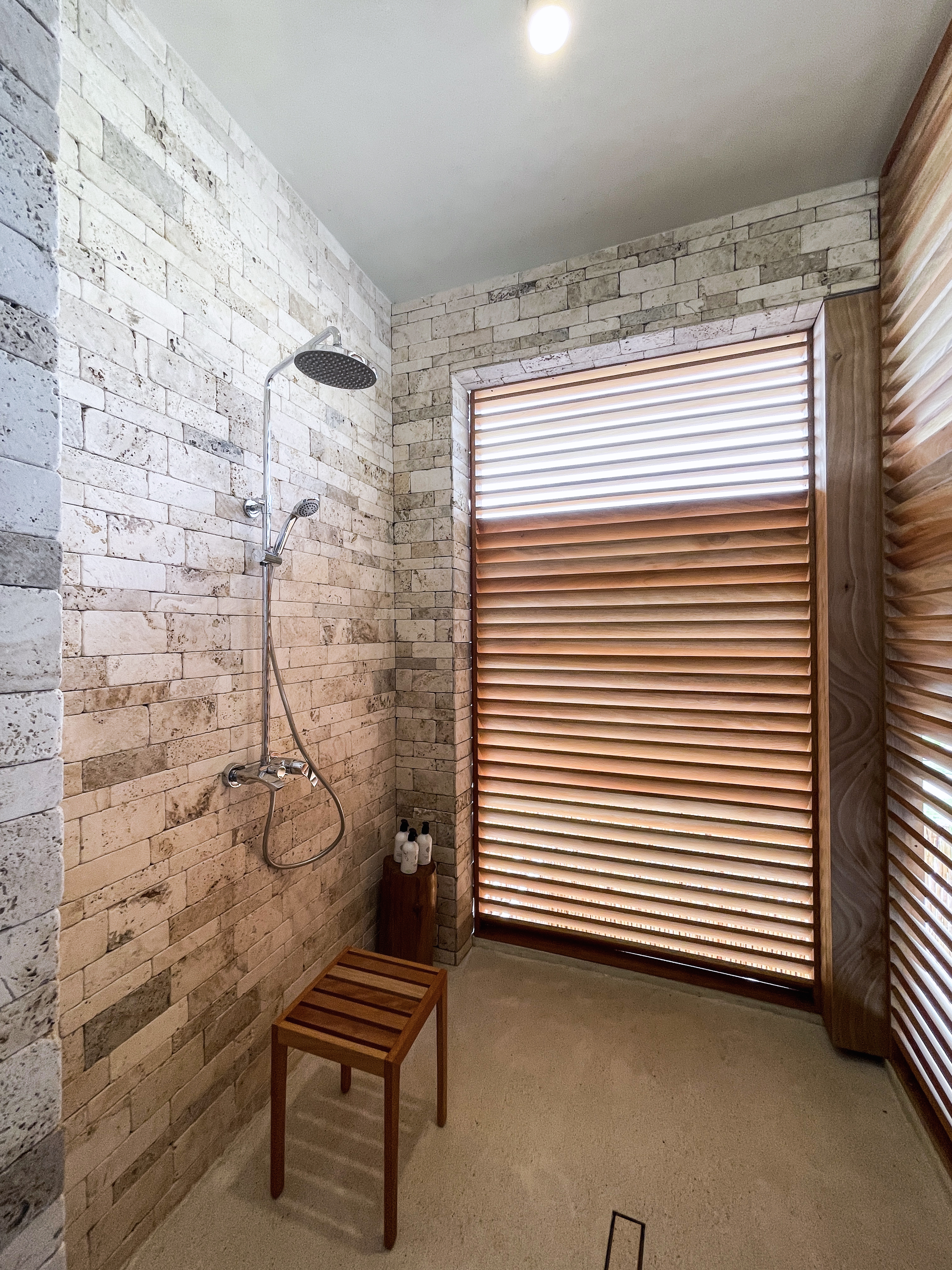 Double or Twin Deluxe