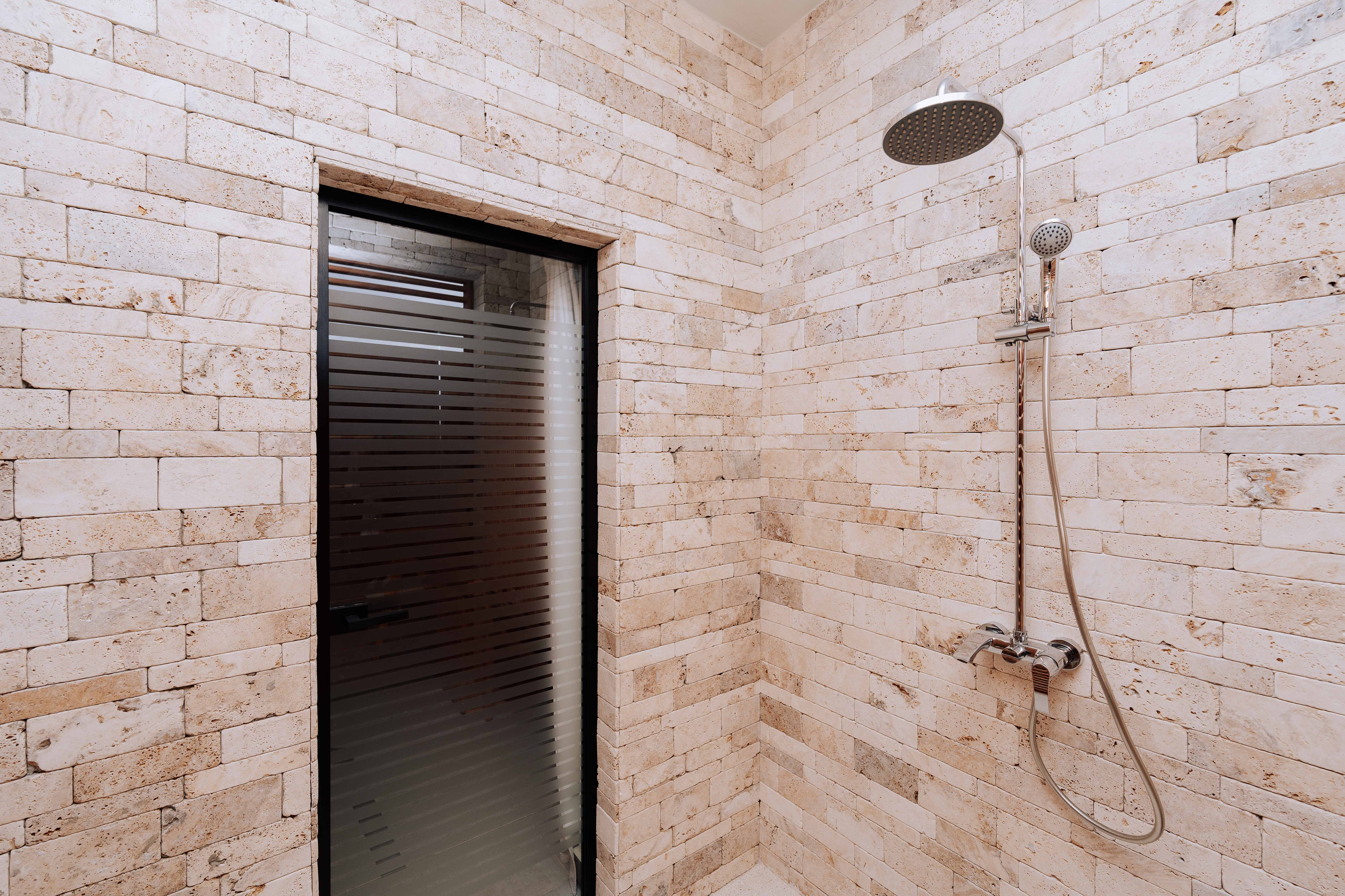 Double or Twin Deluxe