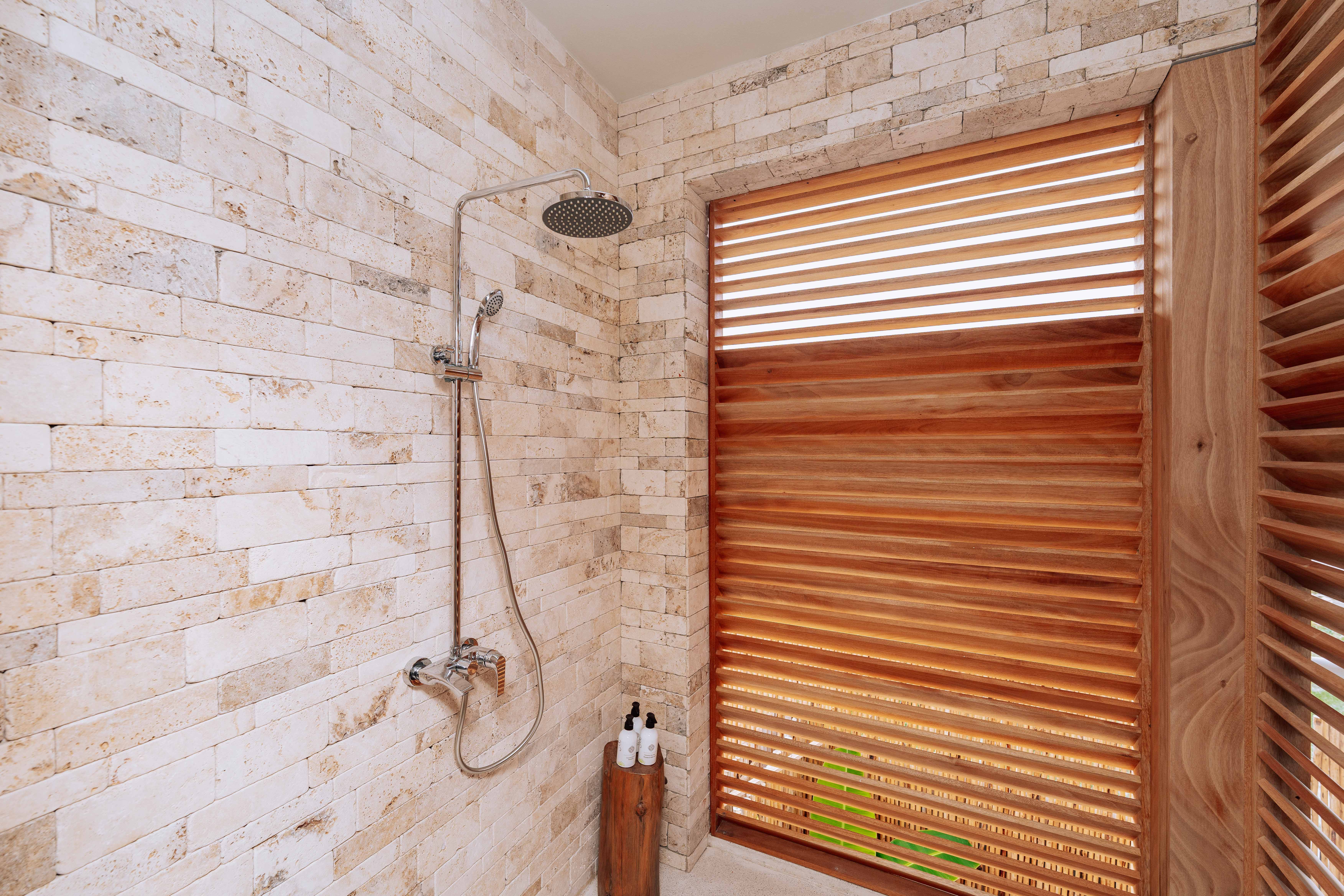 Double or Twin Deluxe