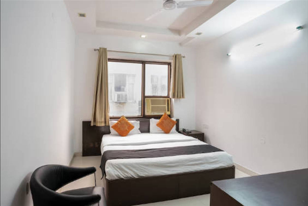 Double One Bedroom One Bathroom