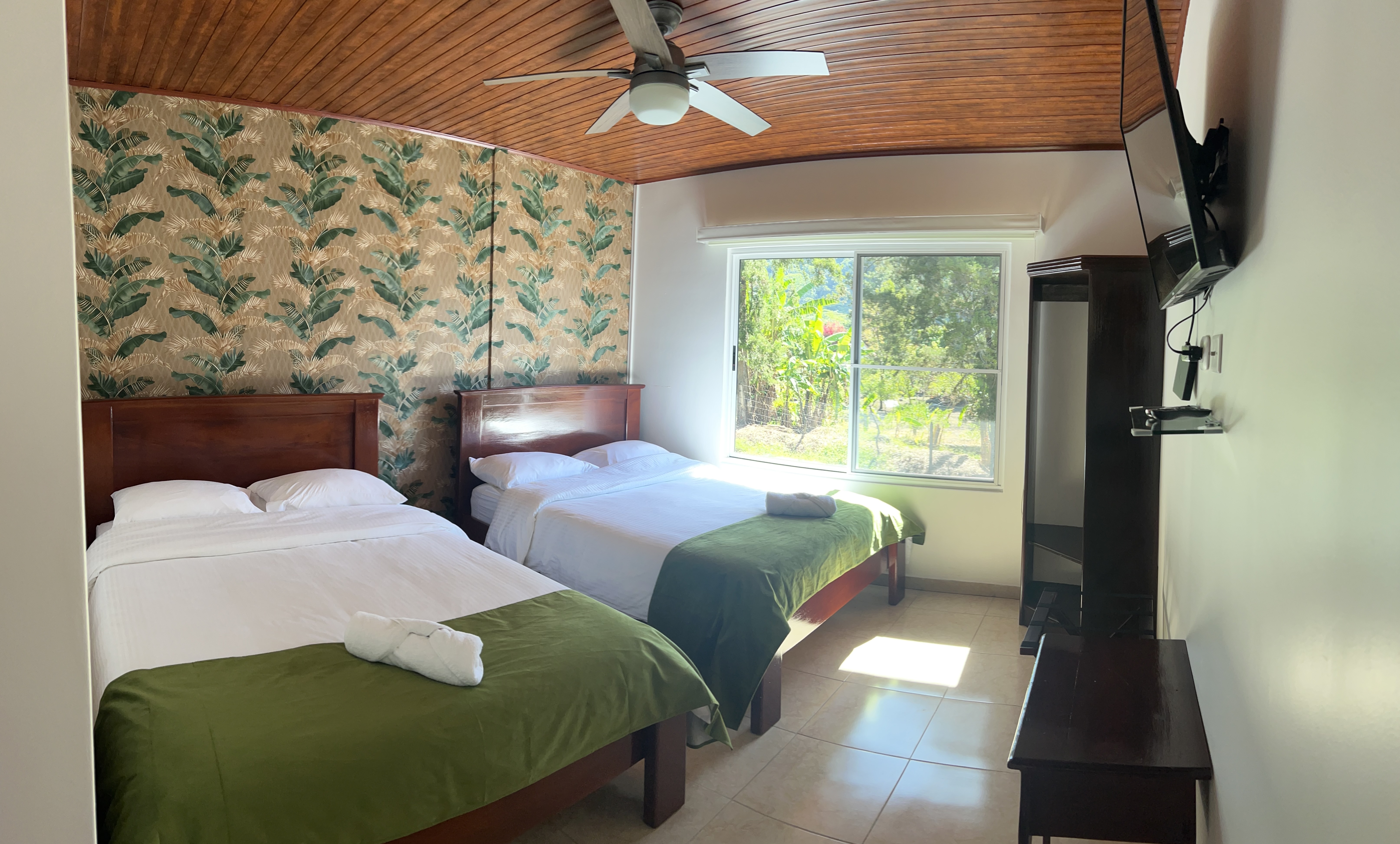 Family Room Accessible-two Queen Beds