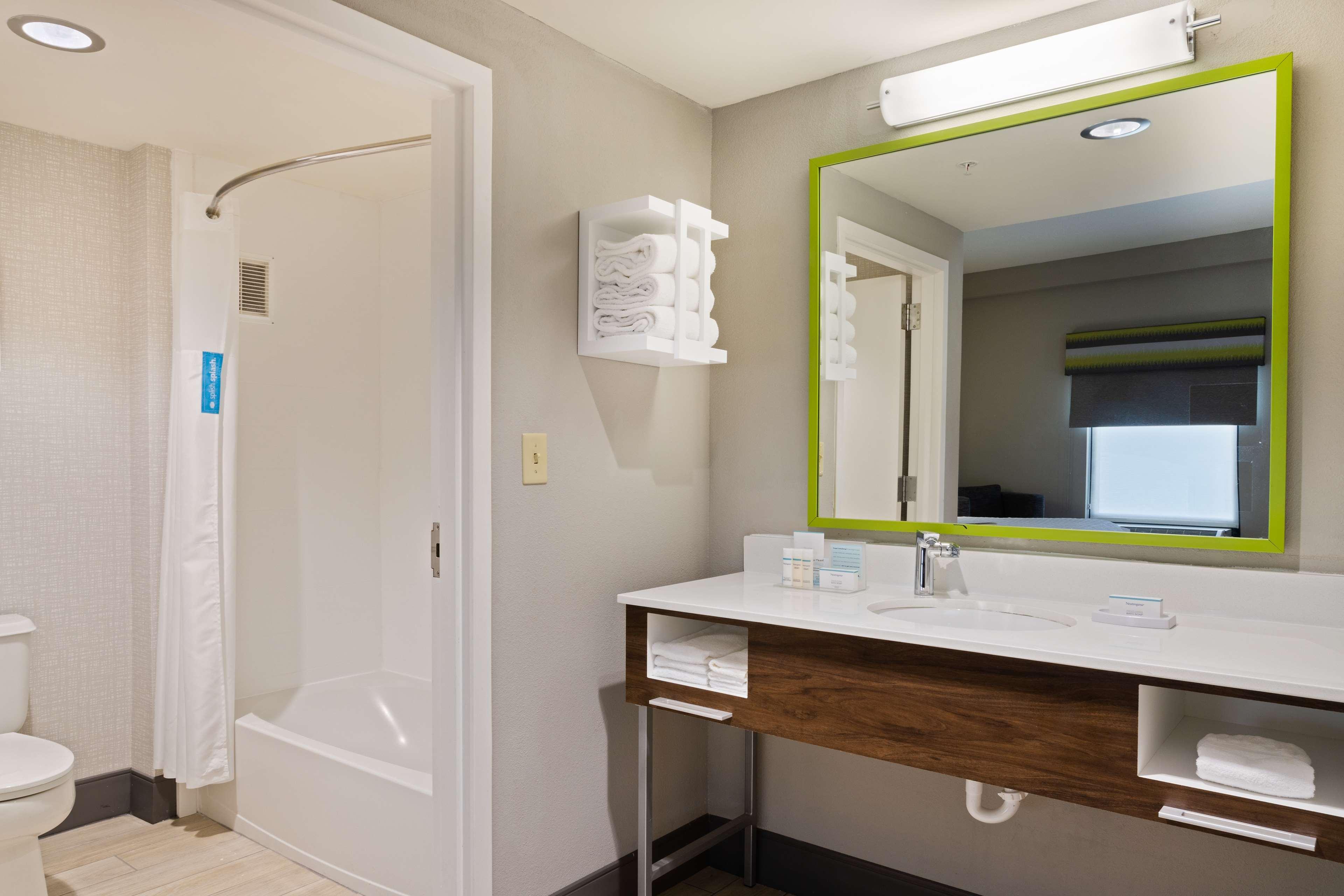 Studio King Bed Non Smoking