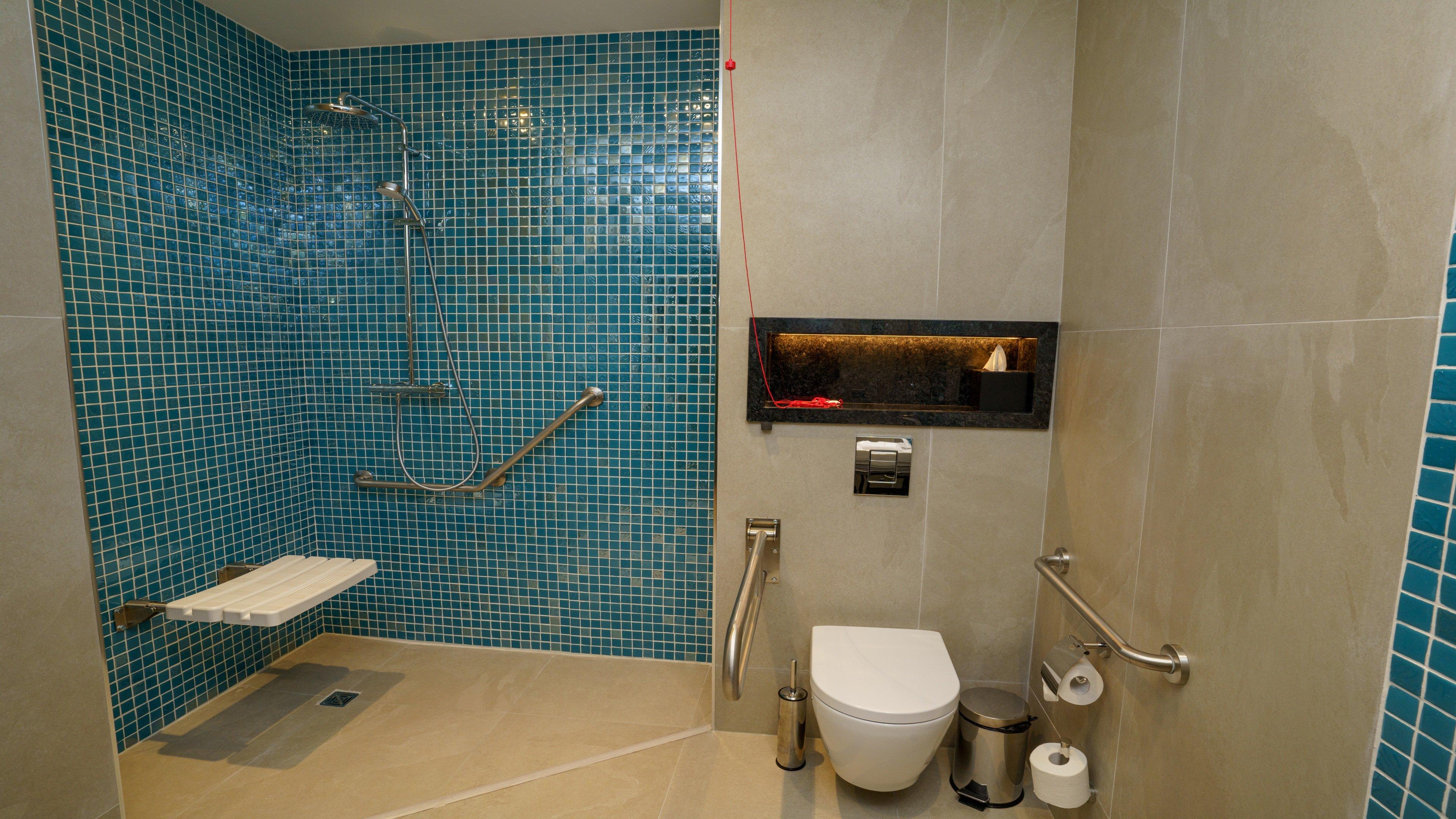 Double Accessible with Views