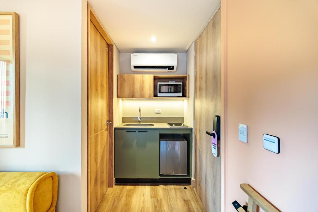 Studio One Bedroom with Kitchenette