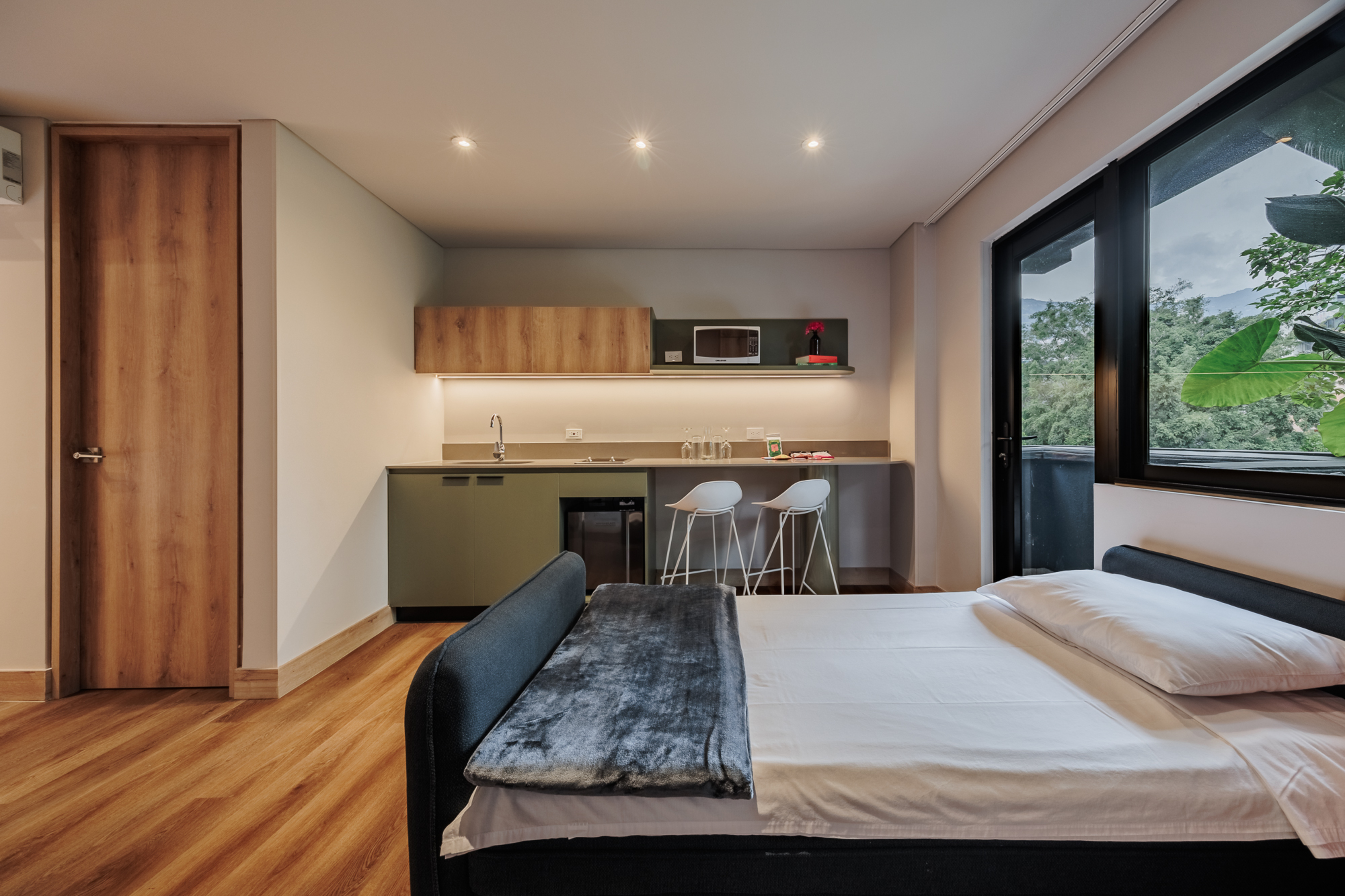 Apartment with Balcony