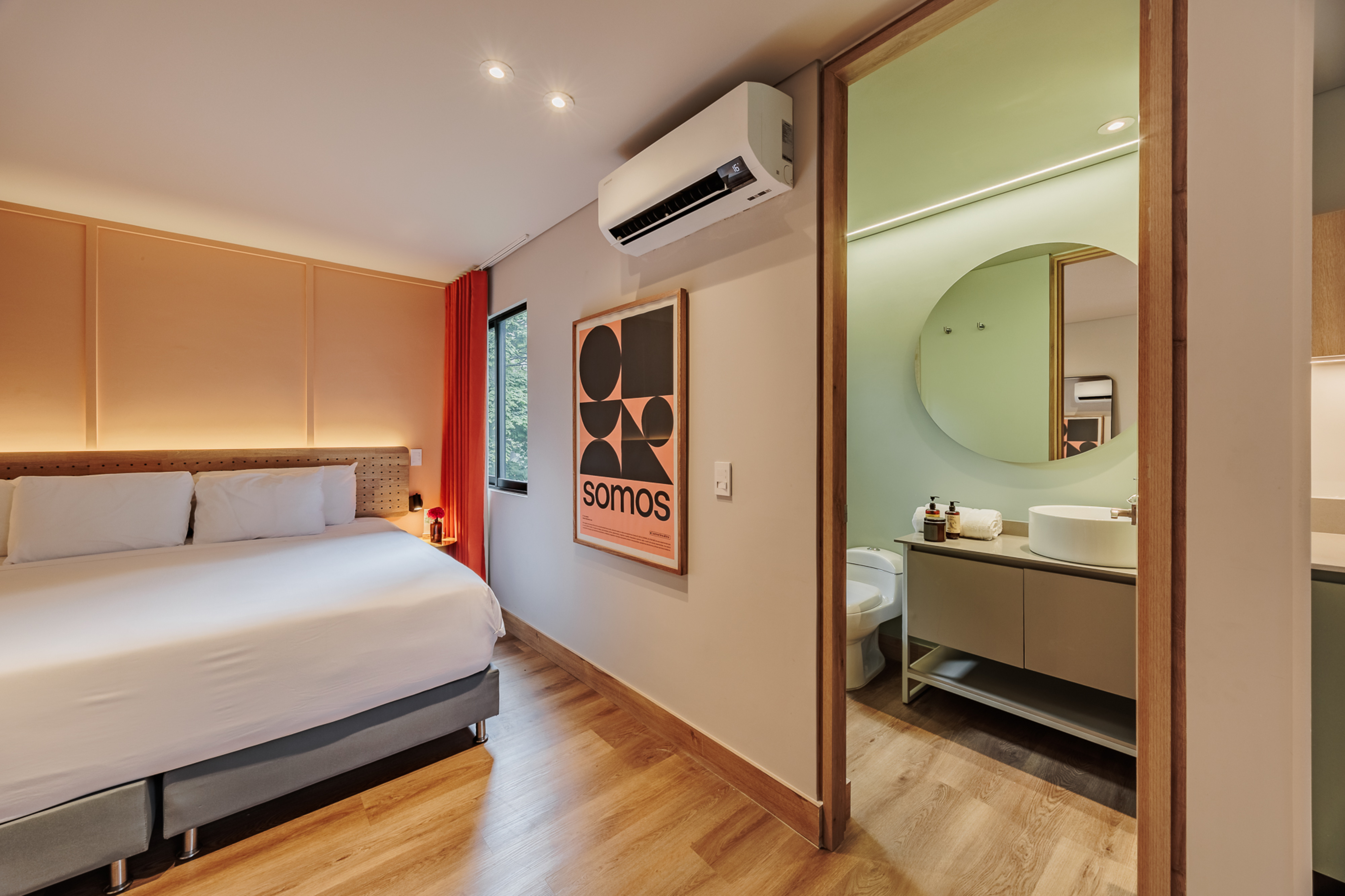 Apartment with Balcony