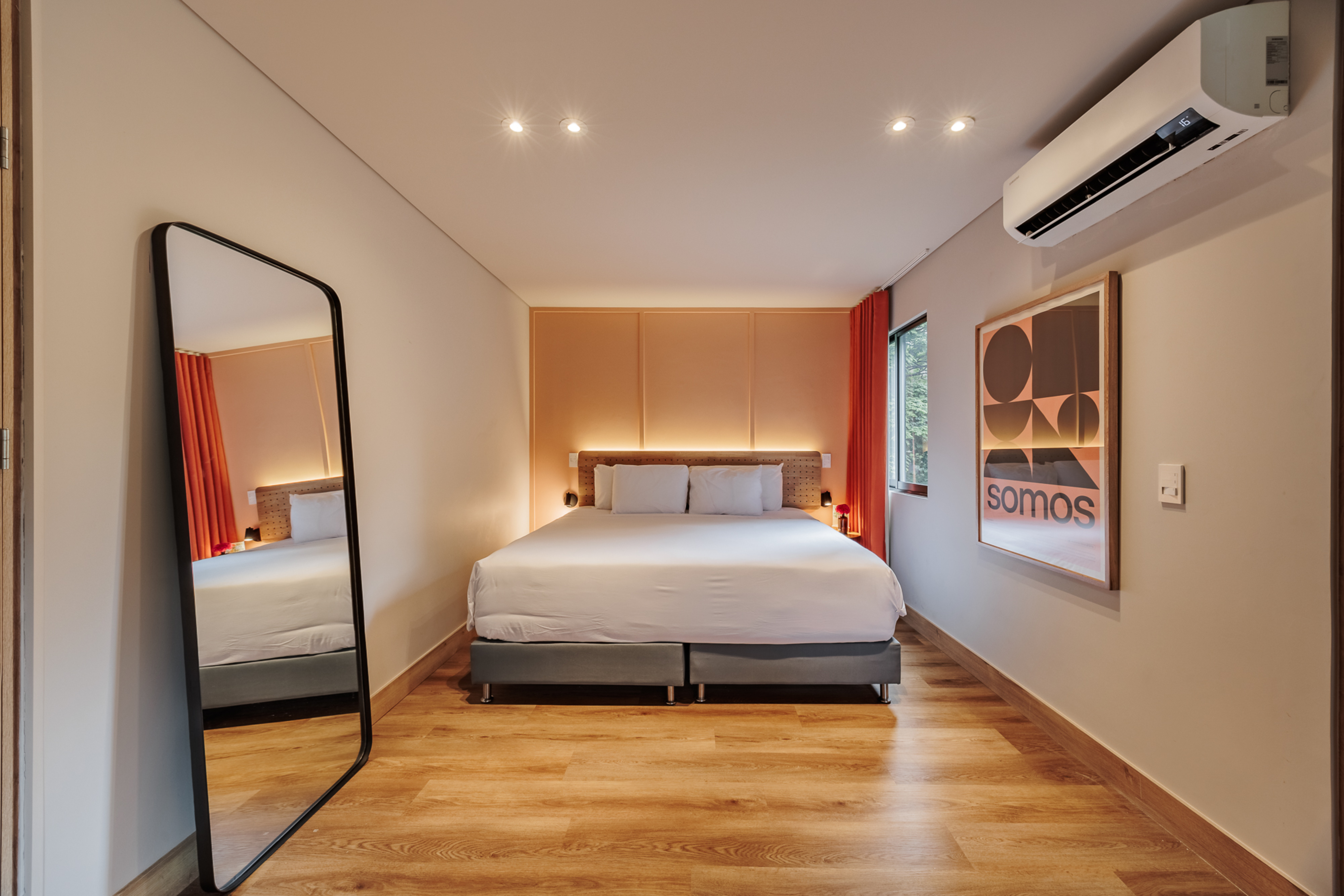 Apartment with Balcony