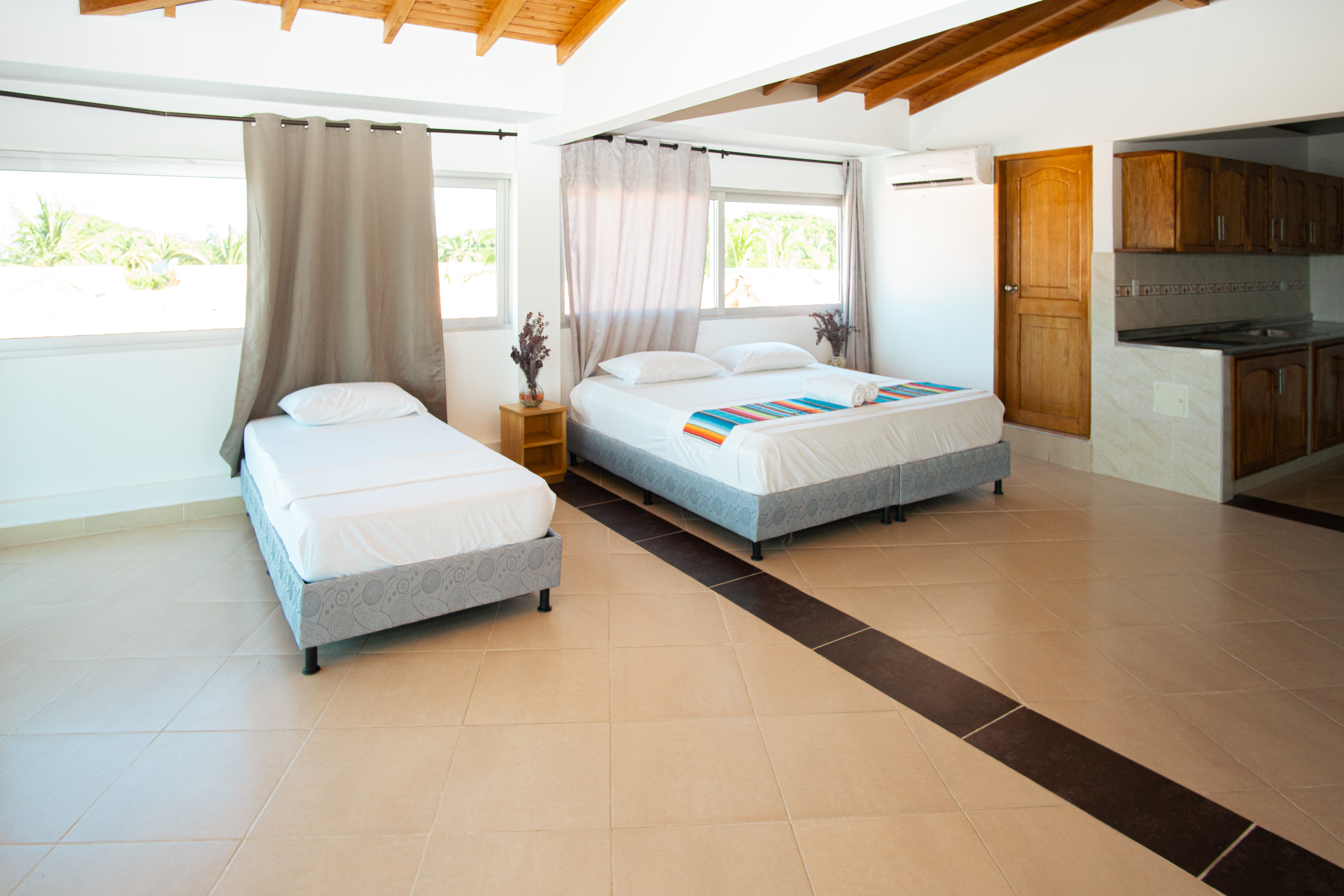 Family Room Capacity 5