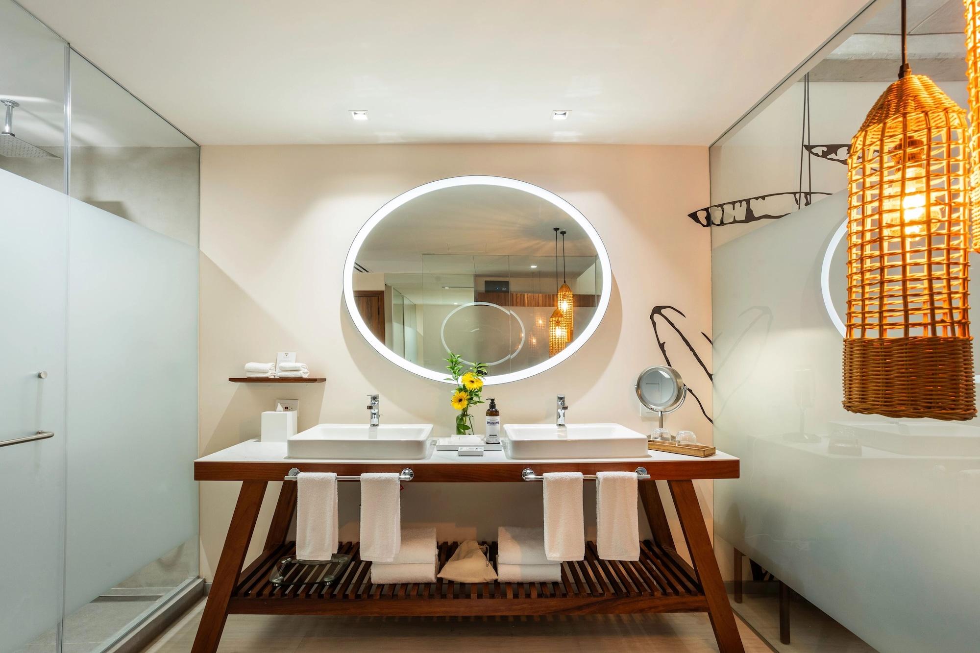 Junior Suite Golf View