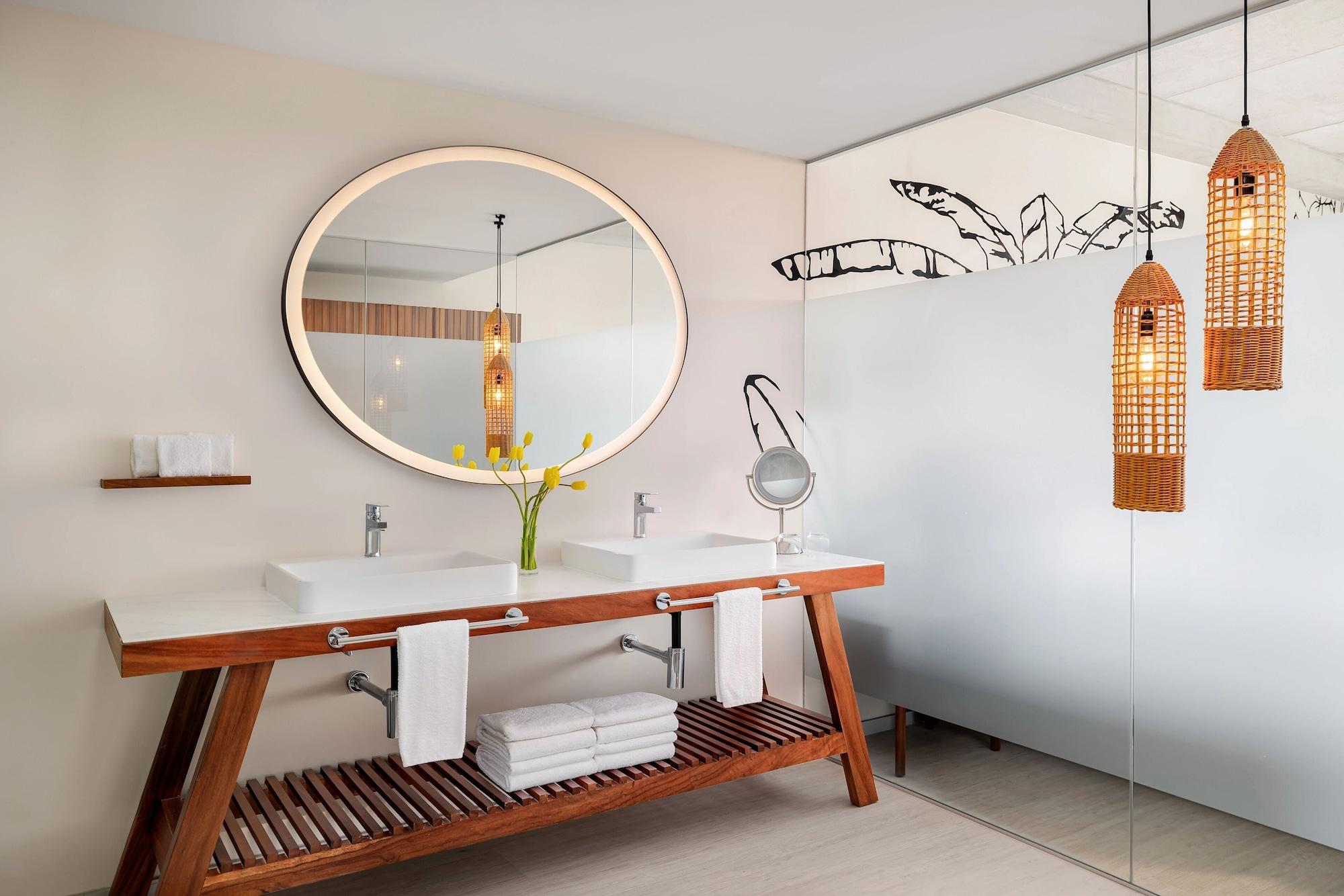 Junior Suite Bay View