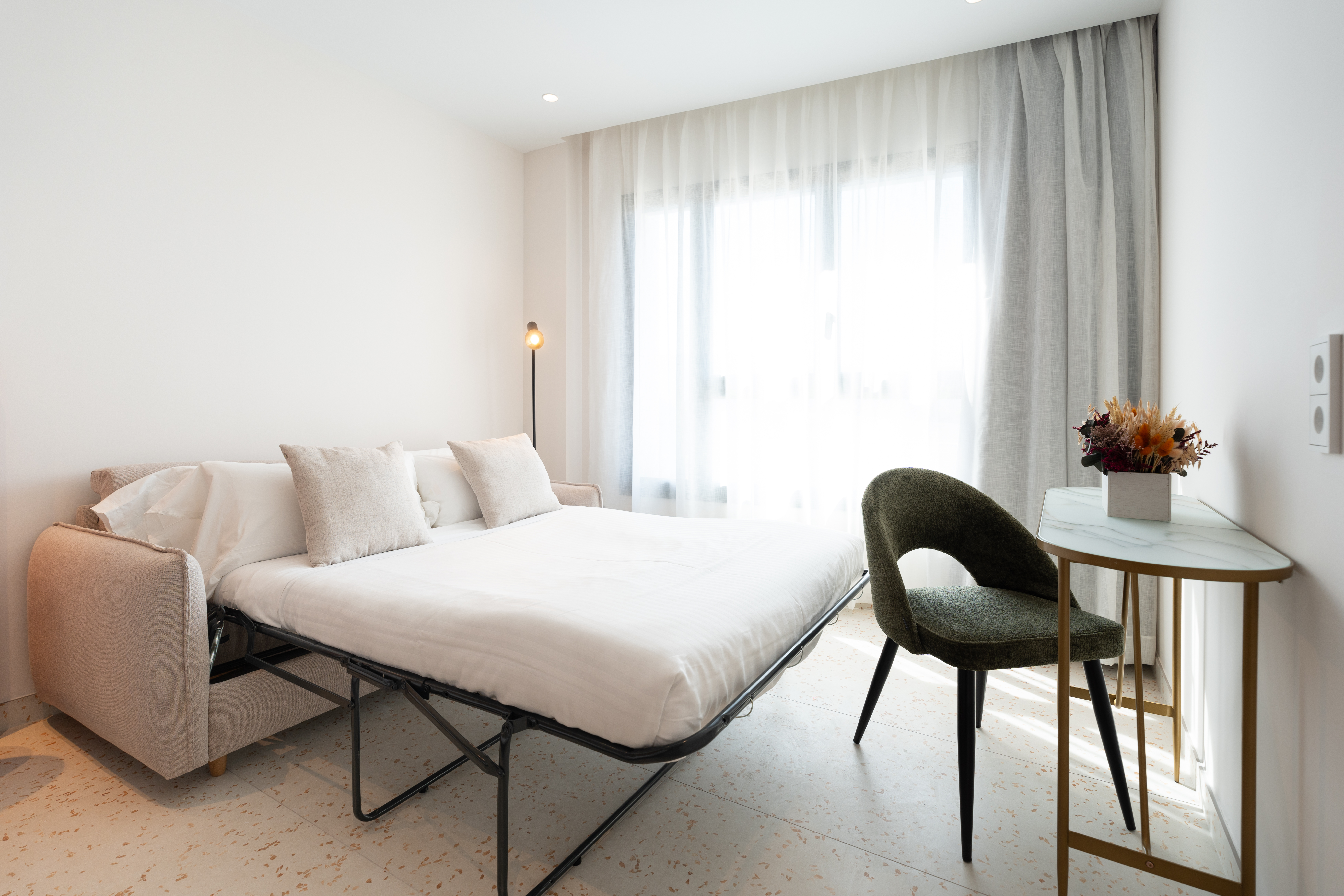 Double Single Superior