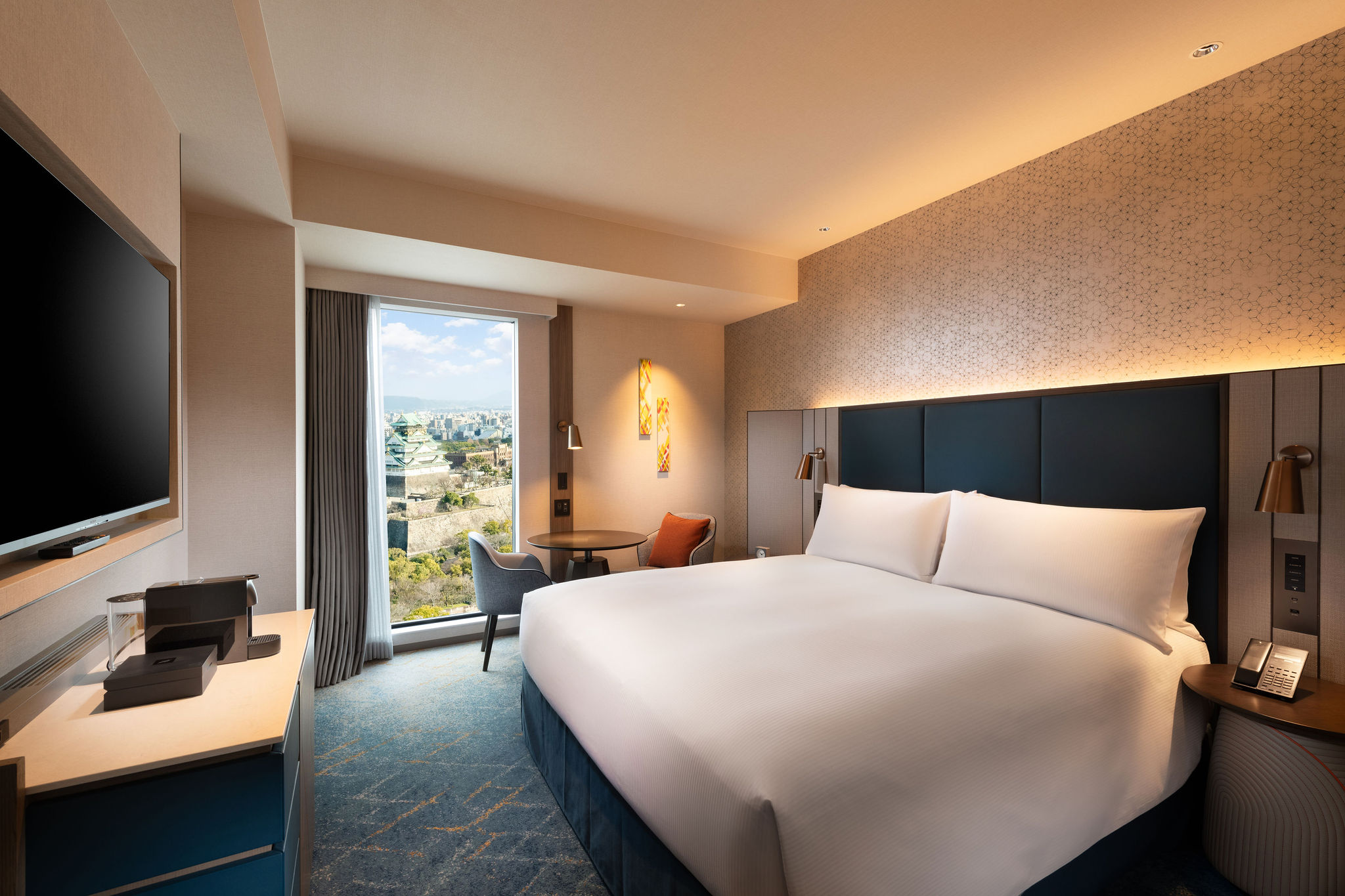 Double Accessible King Size Bed