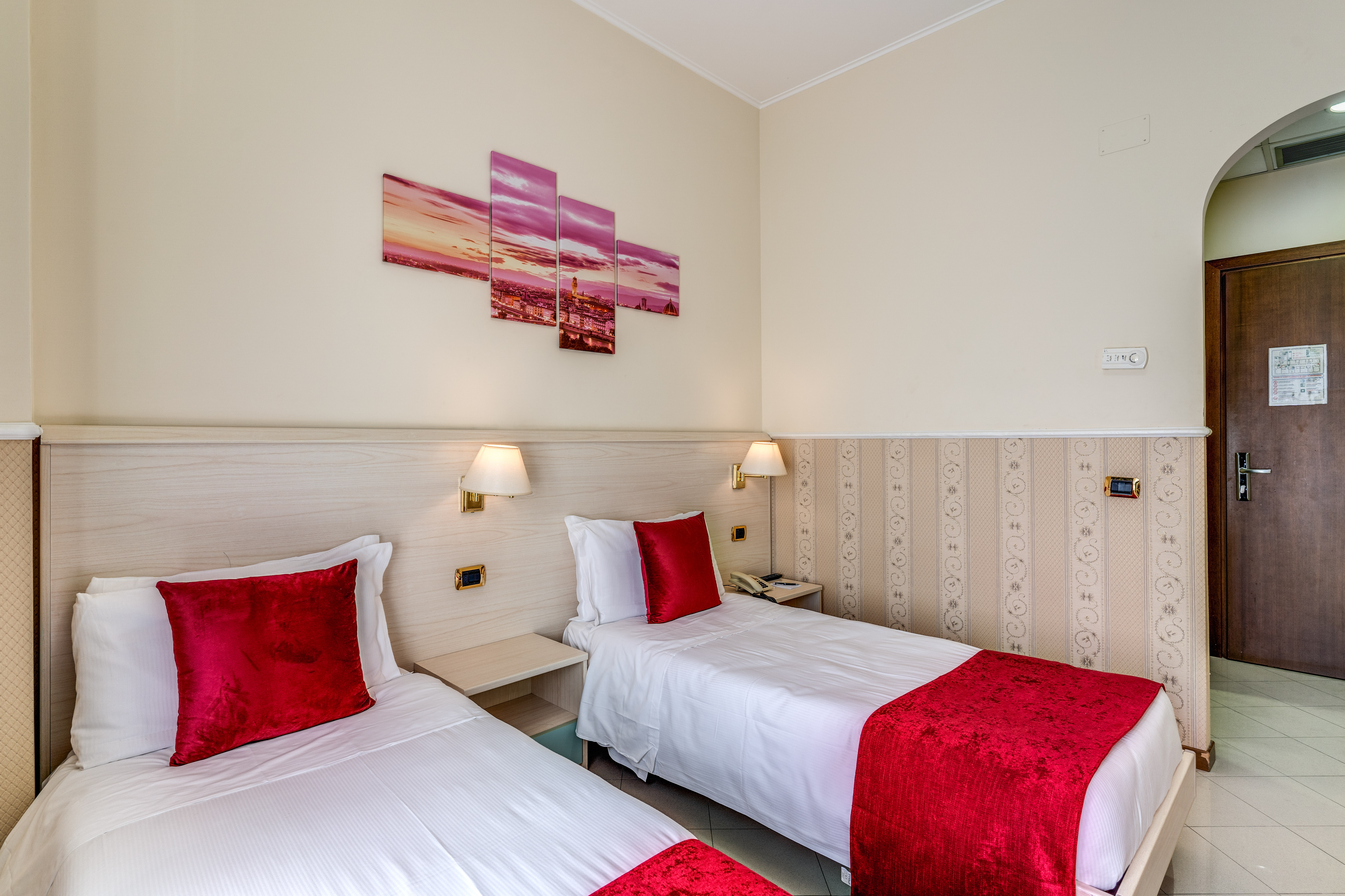 Double or Twin Deluxe