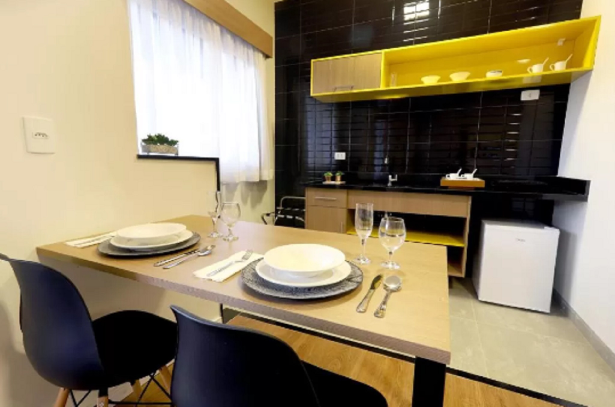 Suite Deluxe Queen Bed