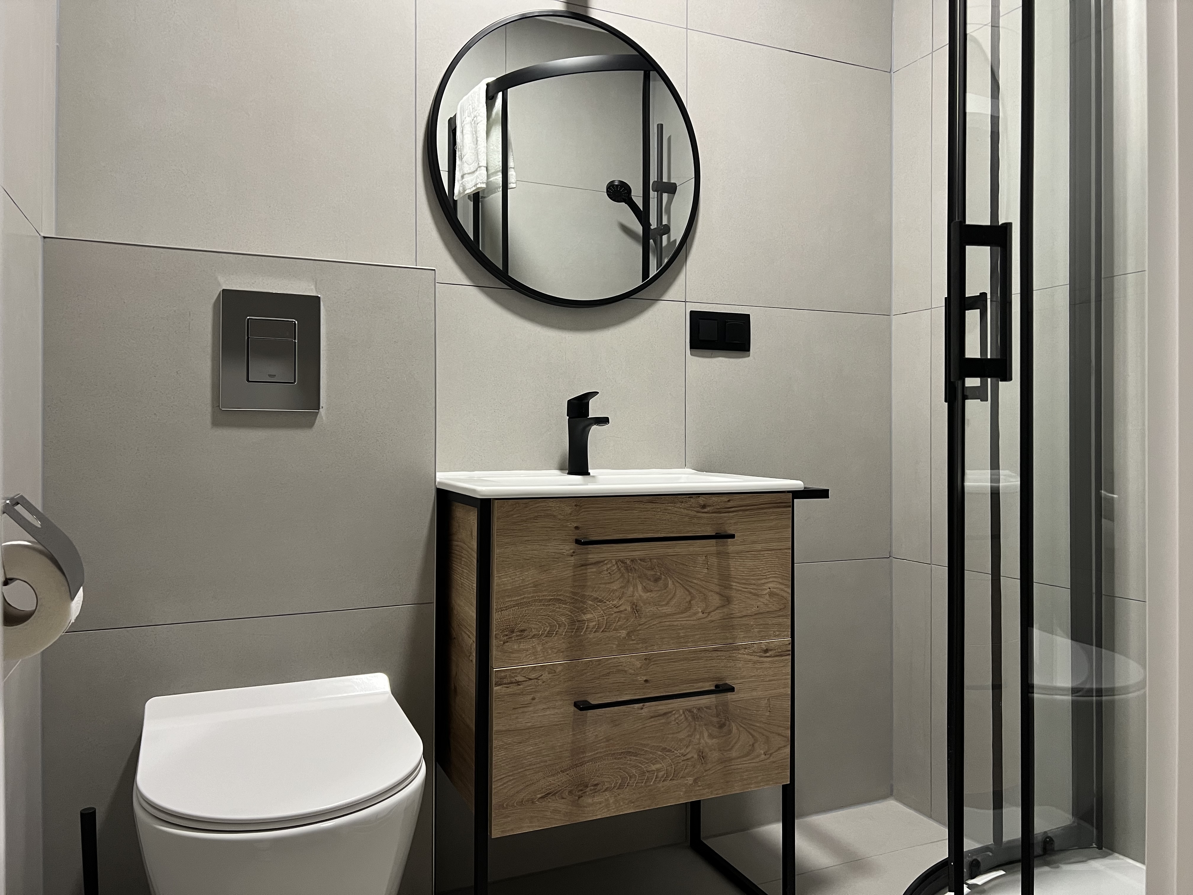 Apartment One Bedroom One Bathroom