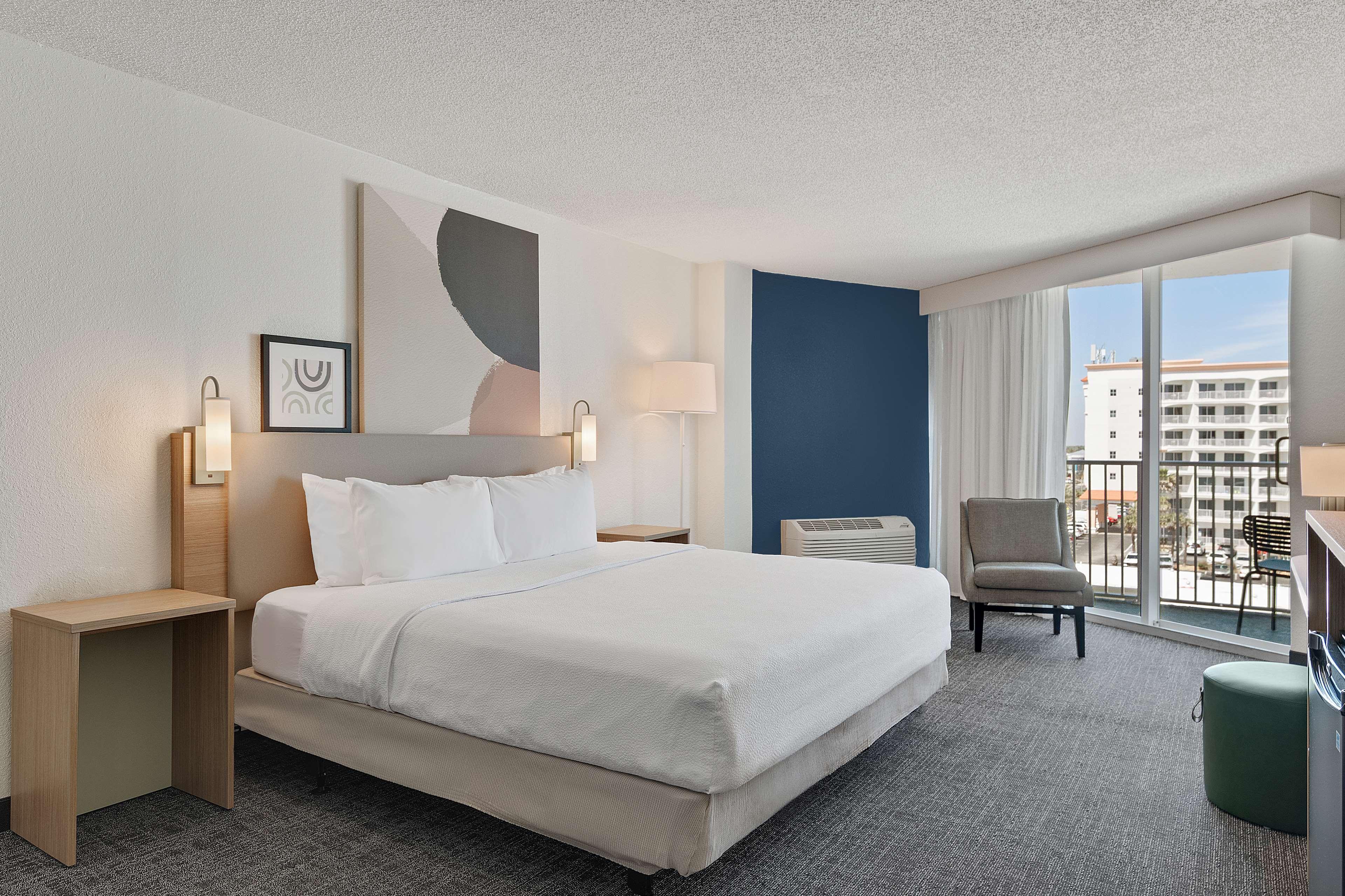 Double Accessible King Size Bed