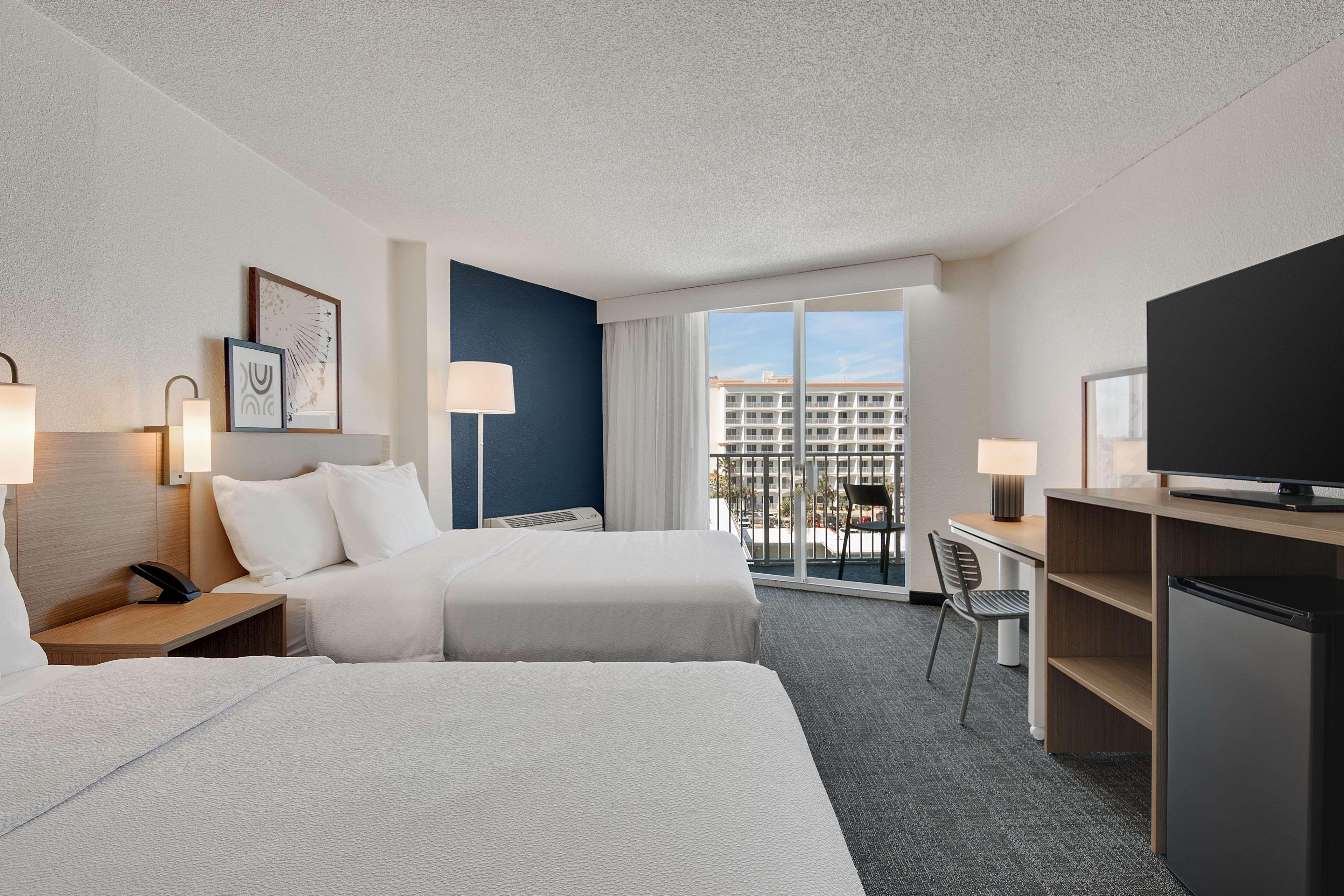 Double Two Queen Beds