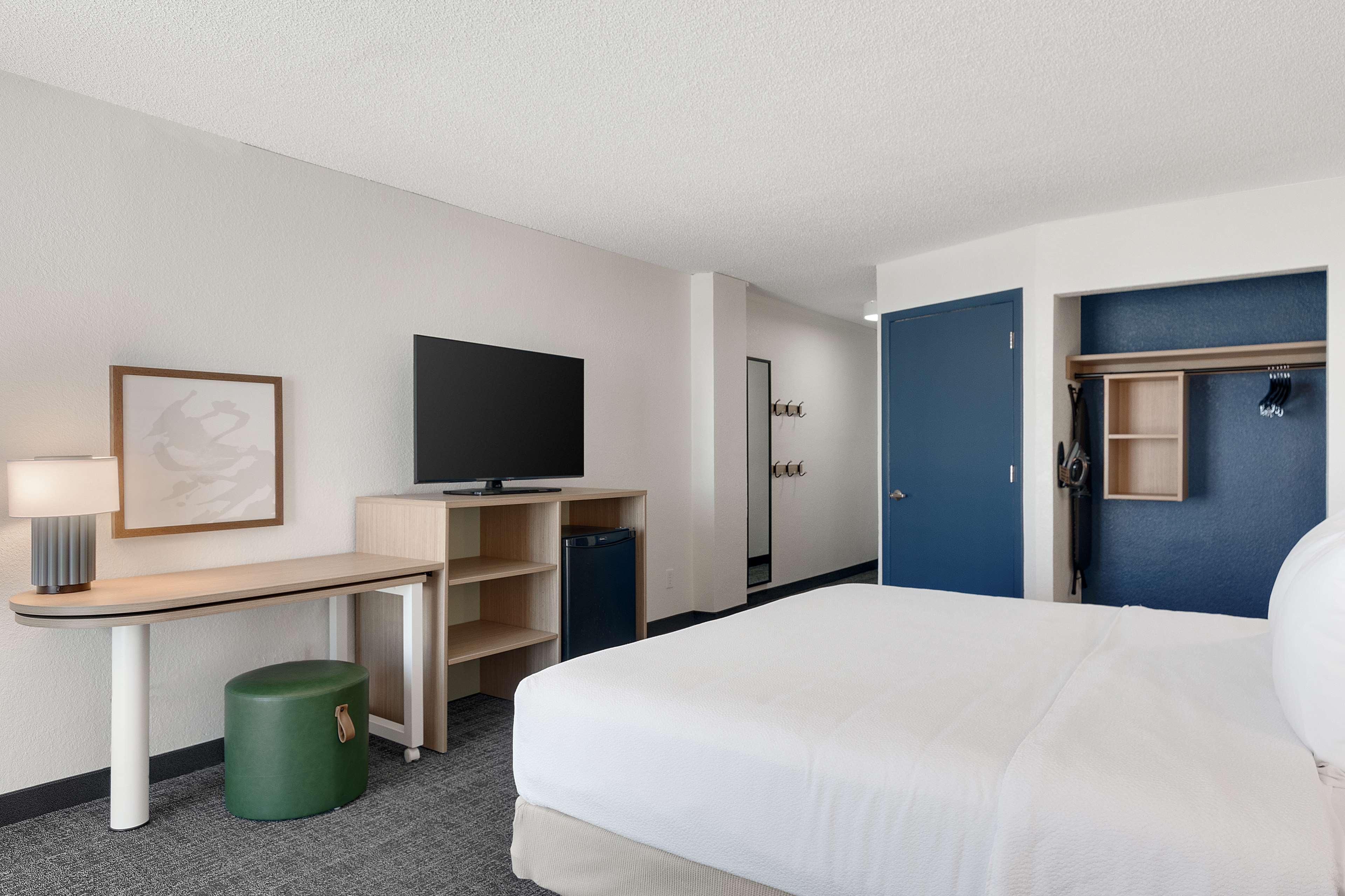 Double Accessible King Size Bed