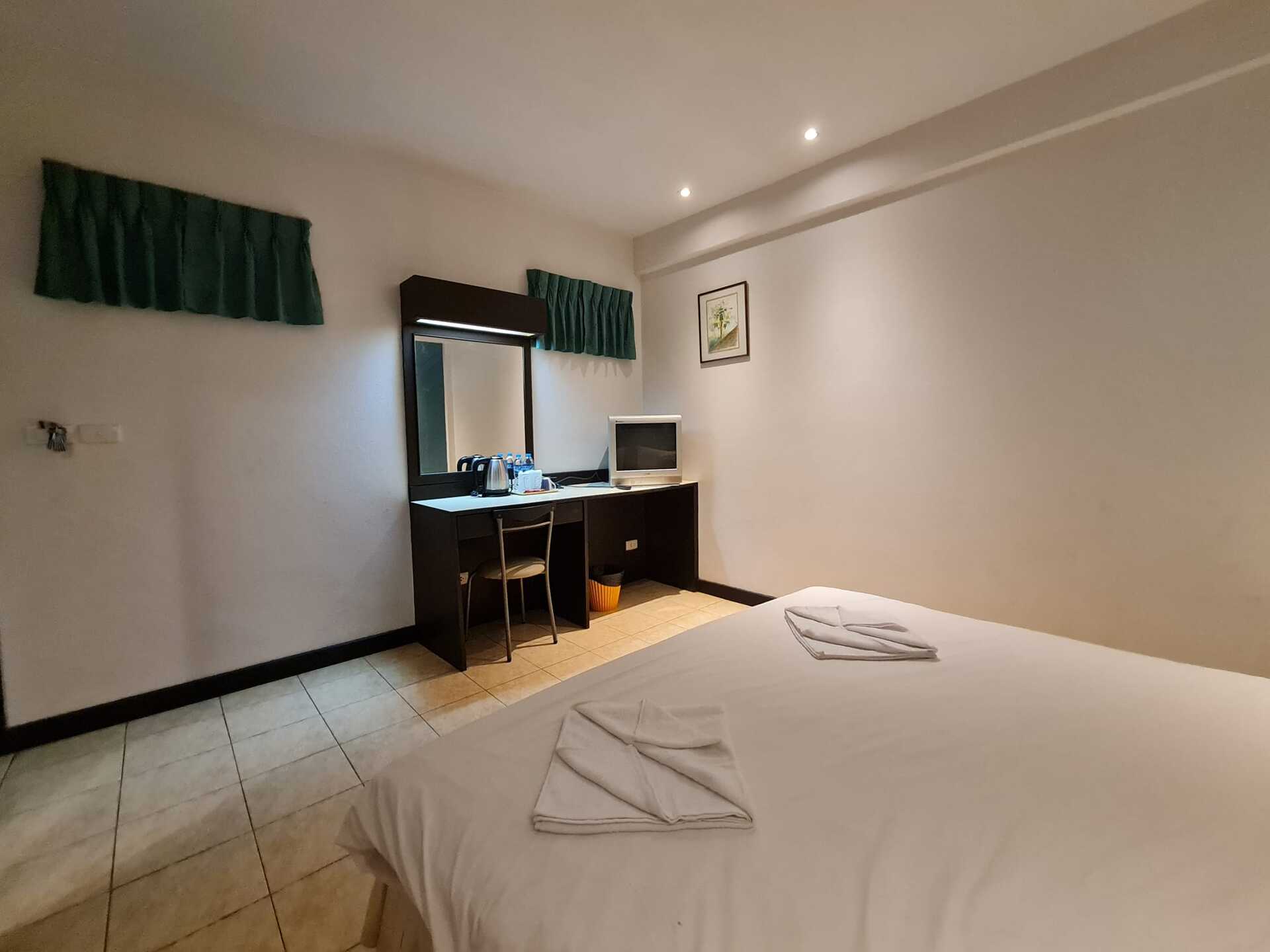 Double or Twin Standard