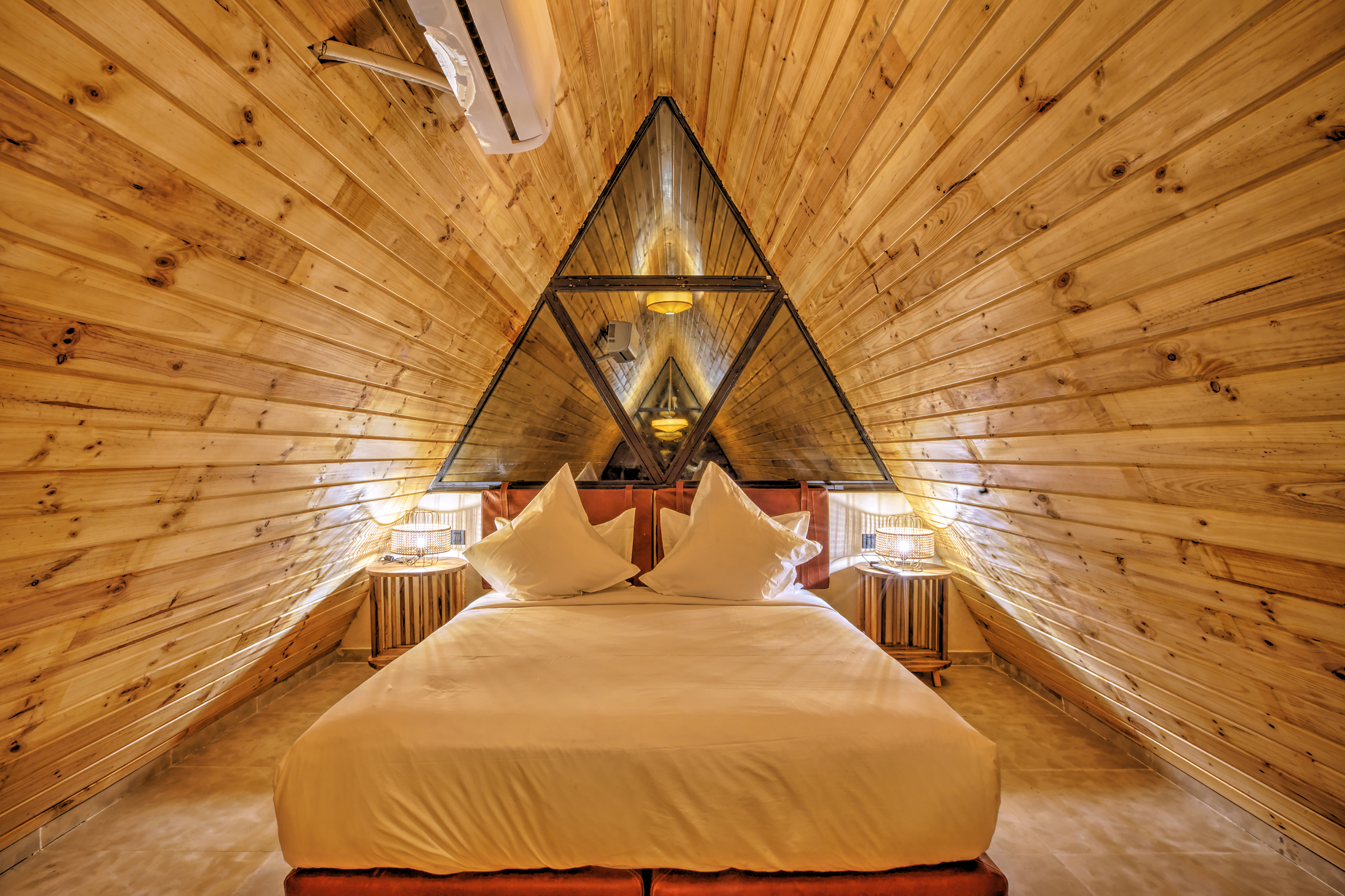 Home Two Bedrooms One Bathroom