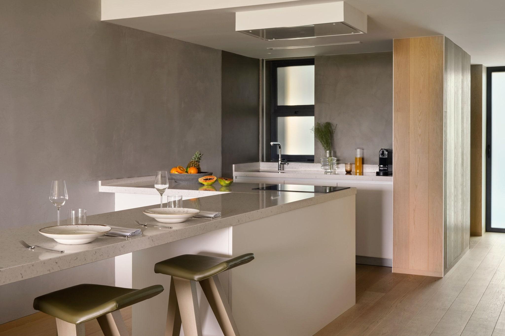 Suite Ocean View Two Double Beds