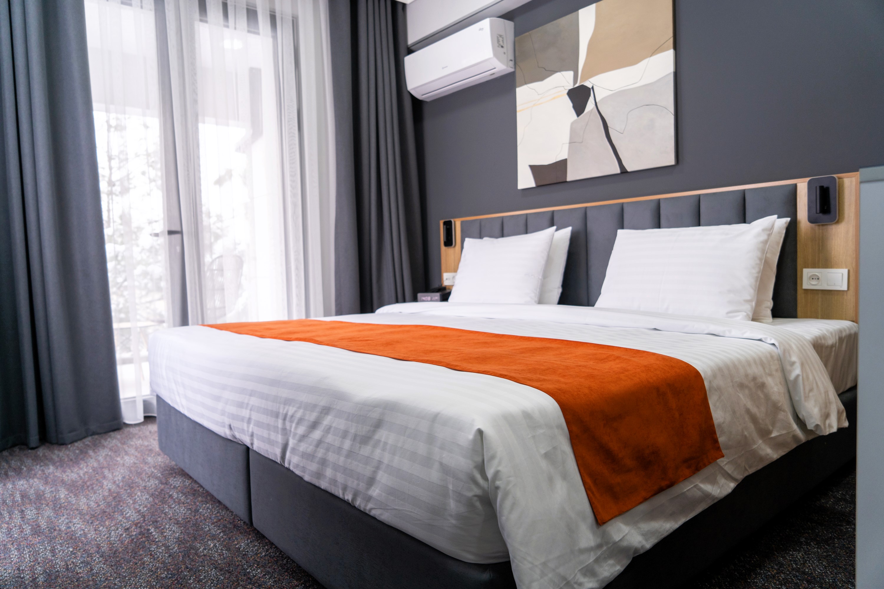 Double Deluxe Two Beds