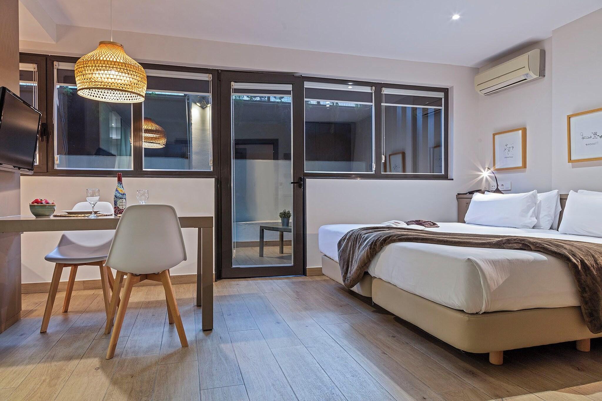 Double Queen Size Bed