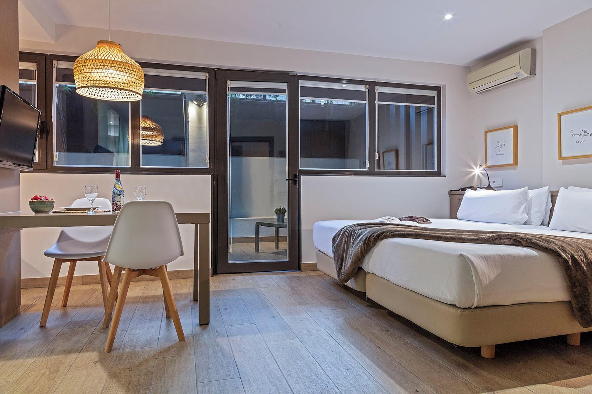 Double Queen Size Bed