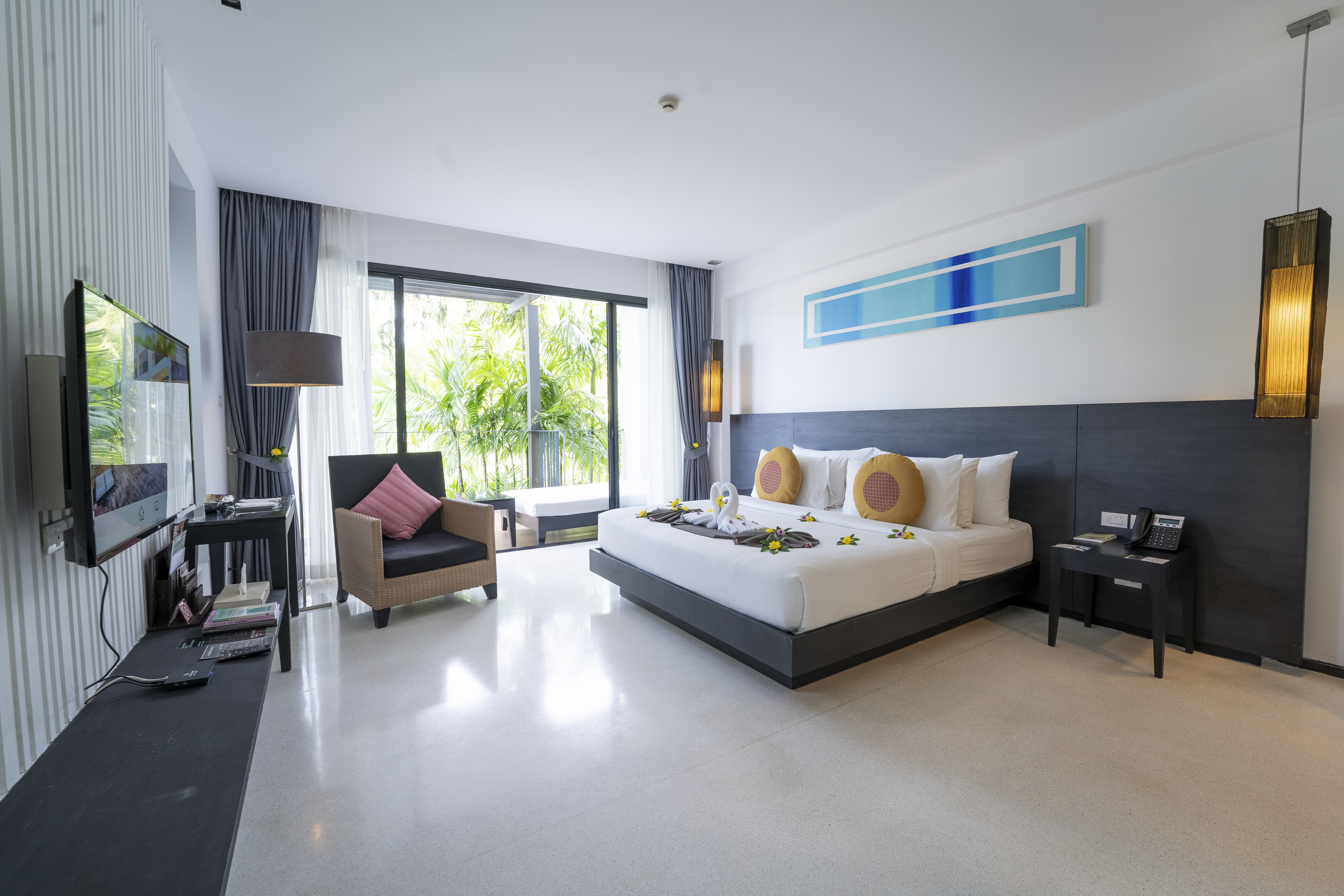 Double or Twin Deluxe