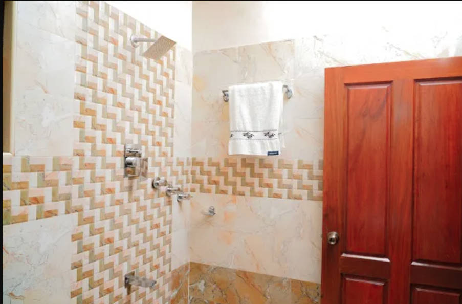 Double Superior King Bed